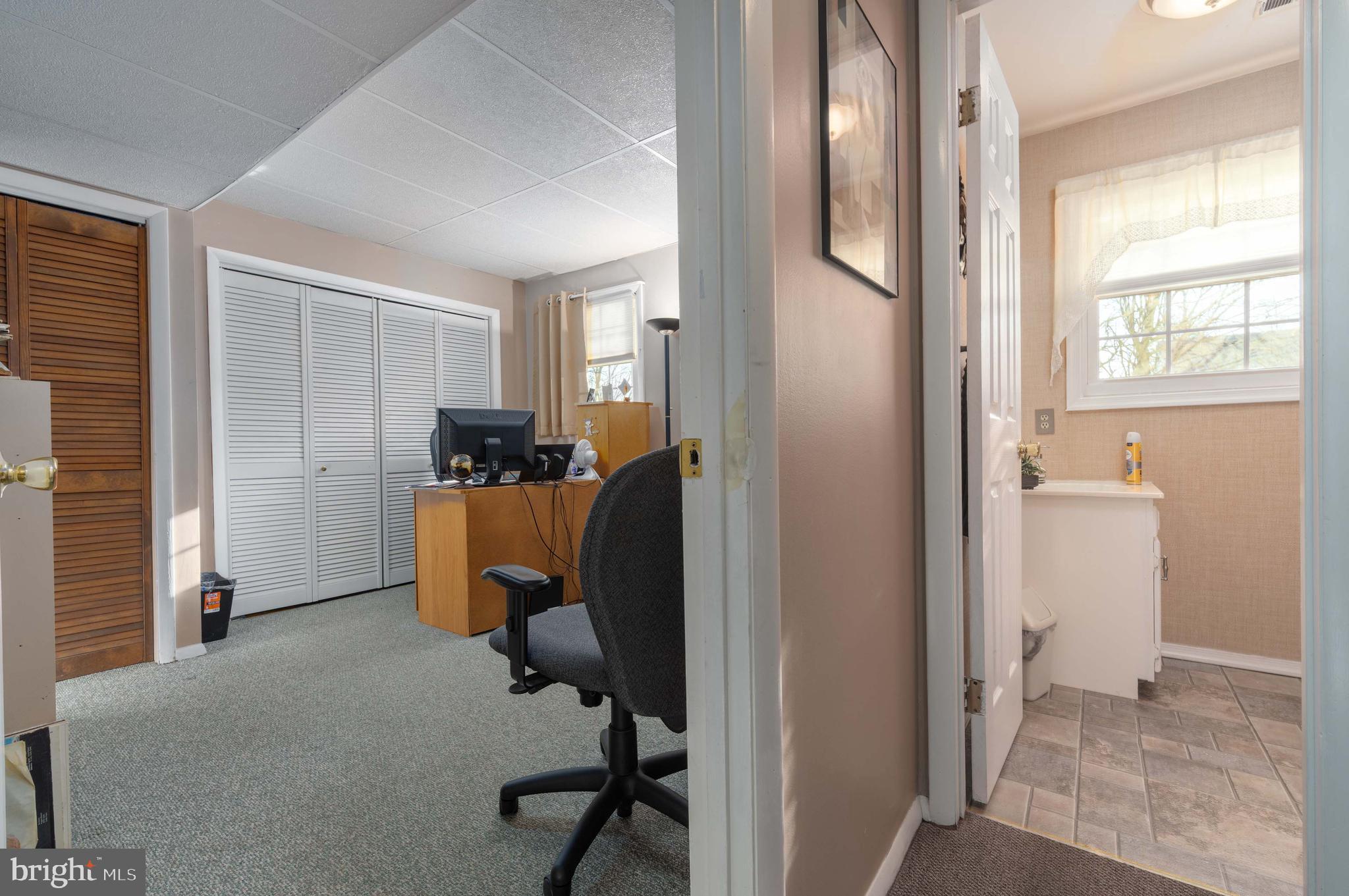 MOUNTAIN VIEW ESTATES - Residential