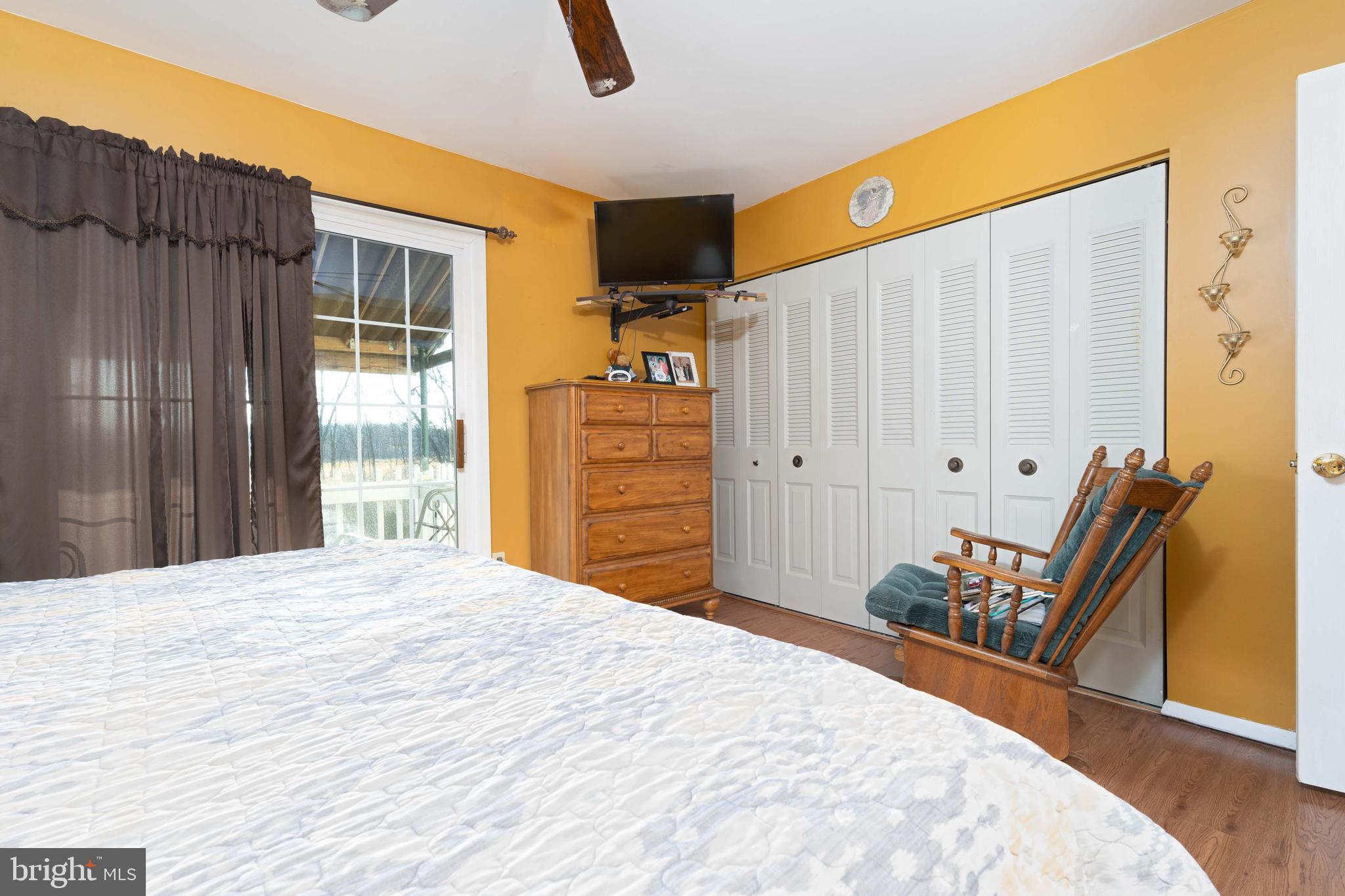 MOUNTAIN VIEW ESTATES - Residential