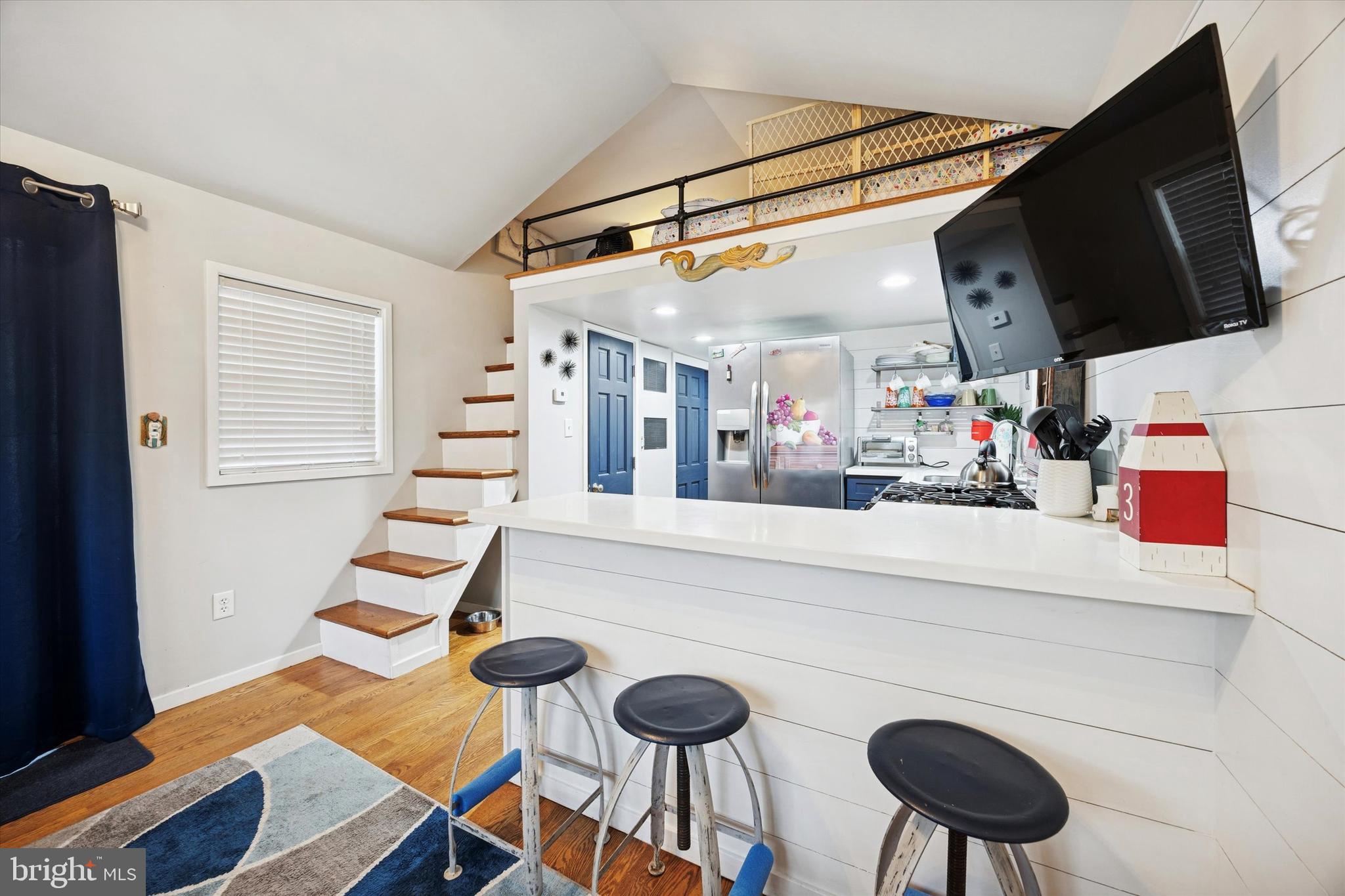 515 CORSON TAVERN ROAD E 42