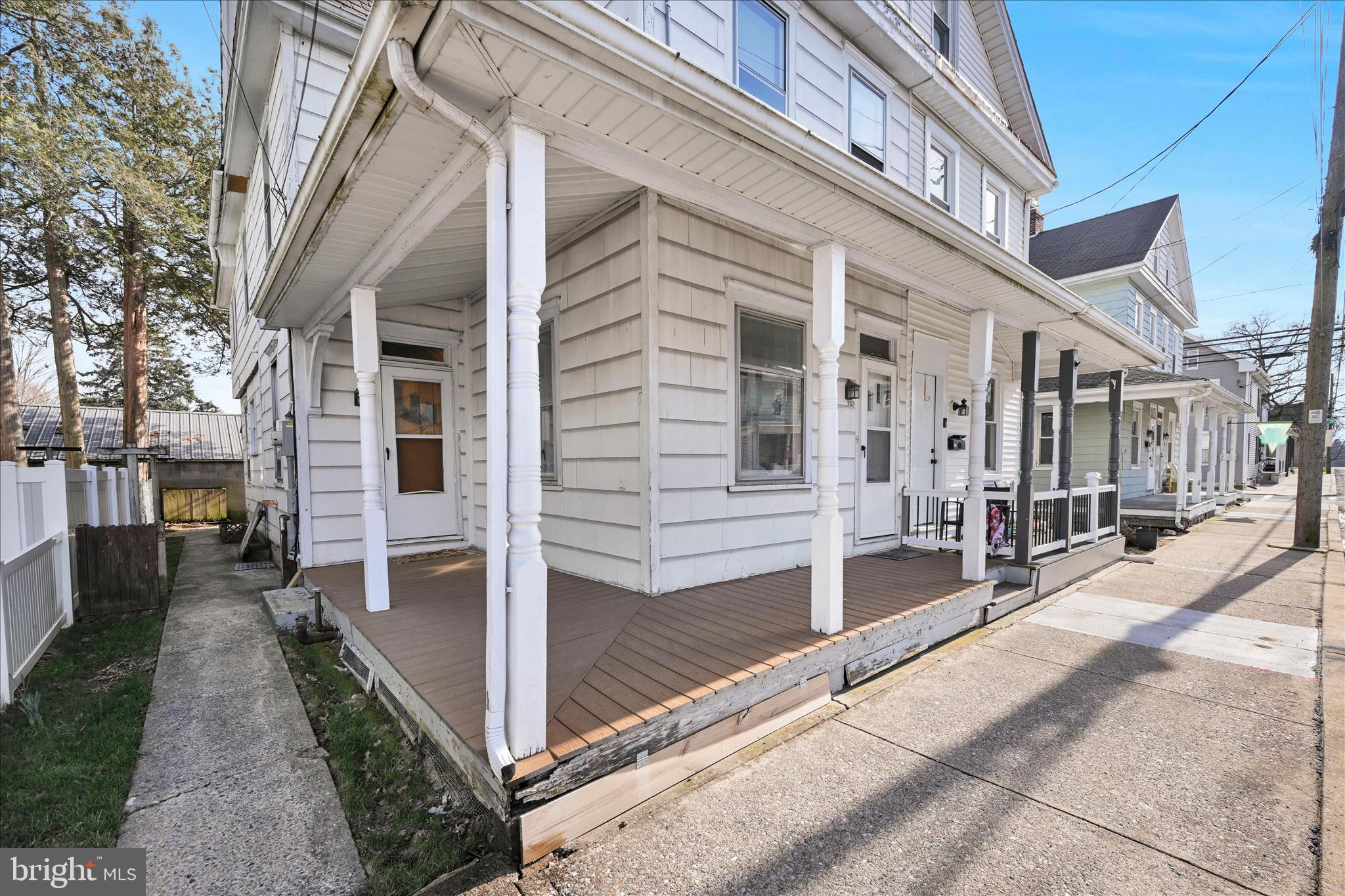 117 W FERDINAND STREET