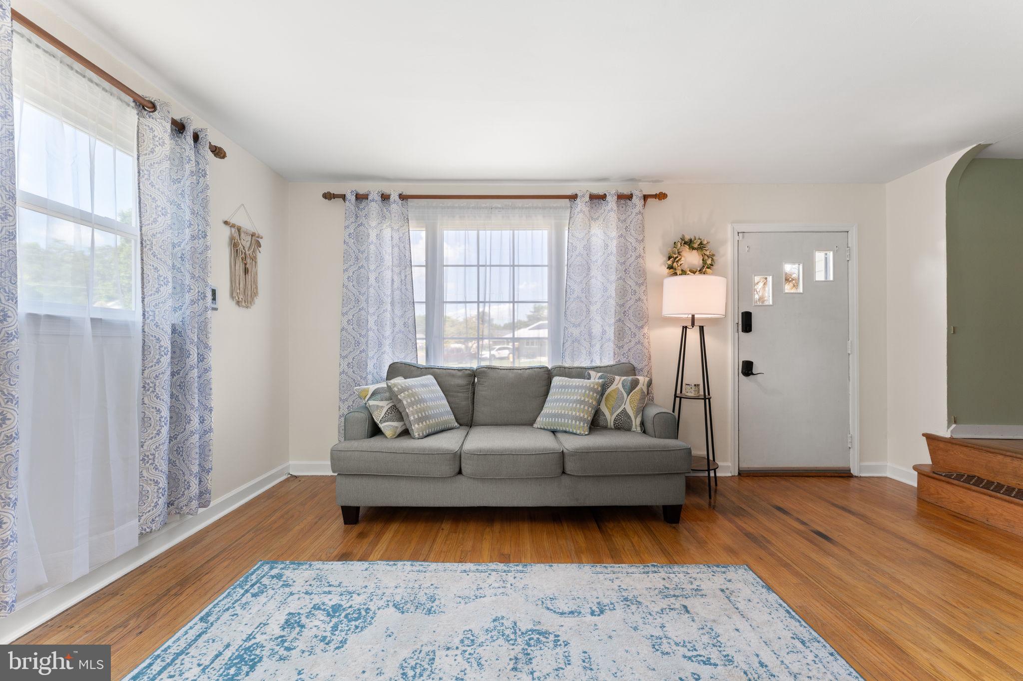 Property Search 512 CLOVERDALE ROAD