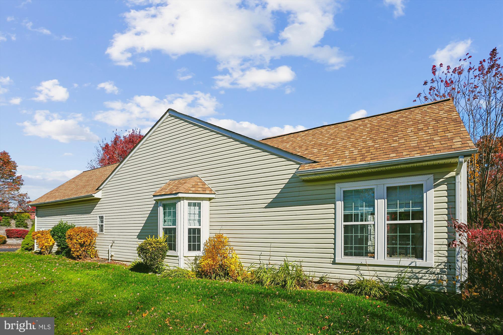 16529 SPARKLING BROOK LOOP