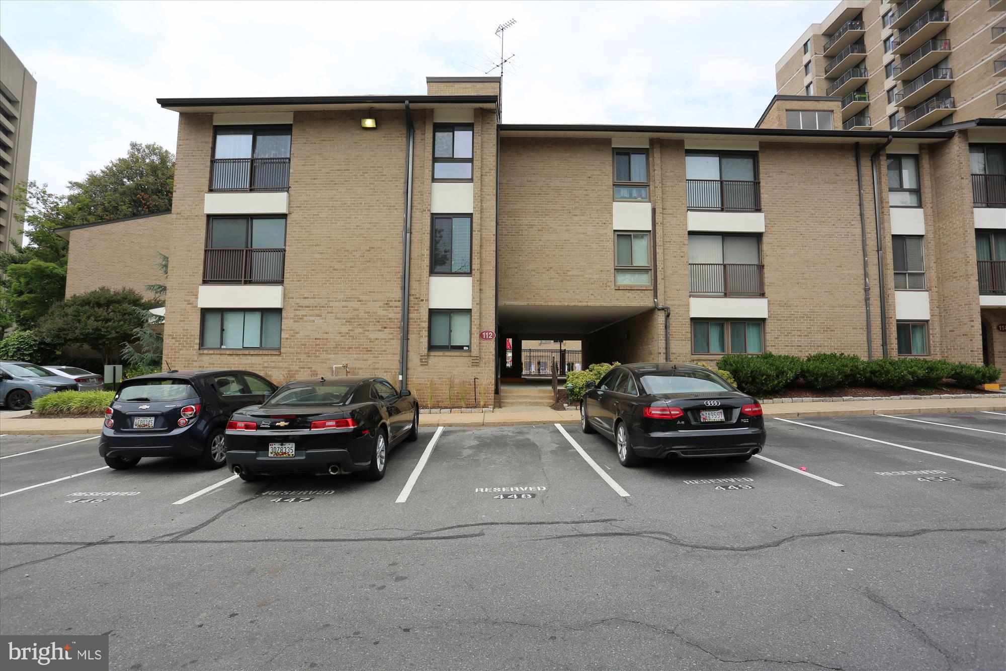 ROCKVILLE - Residential