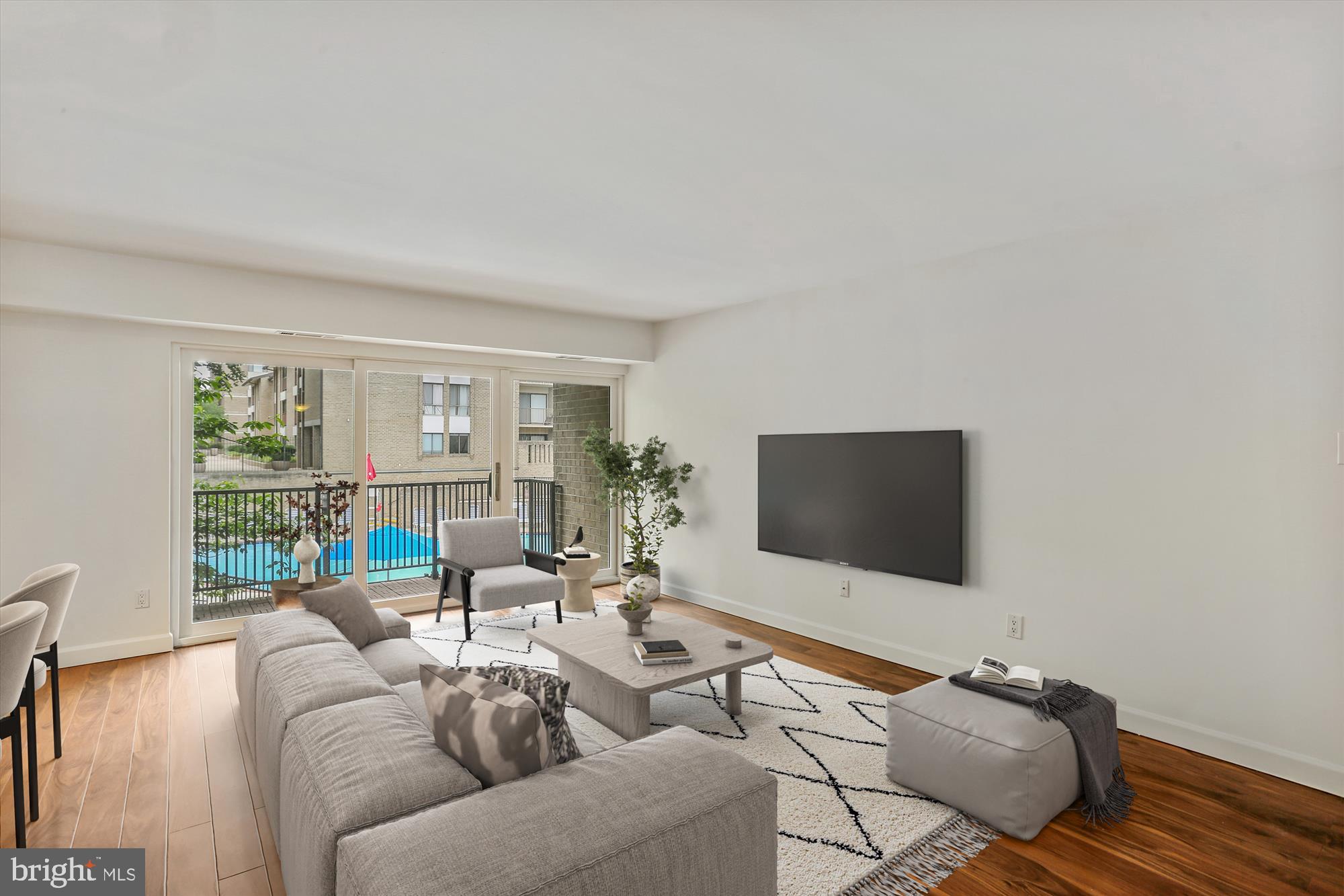 ROCKVILLE - Residential