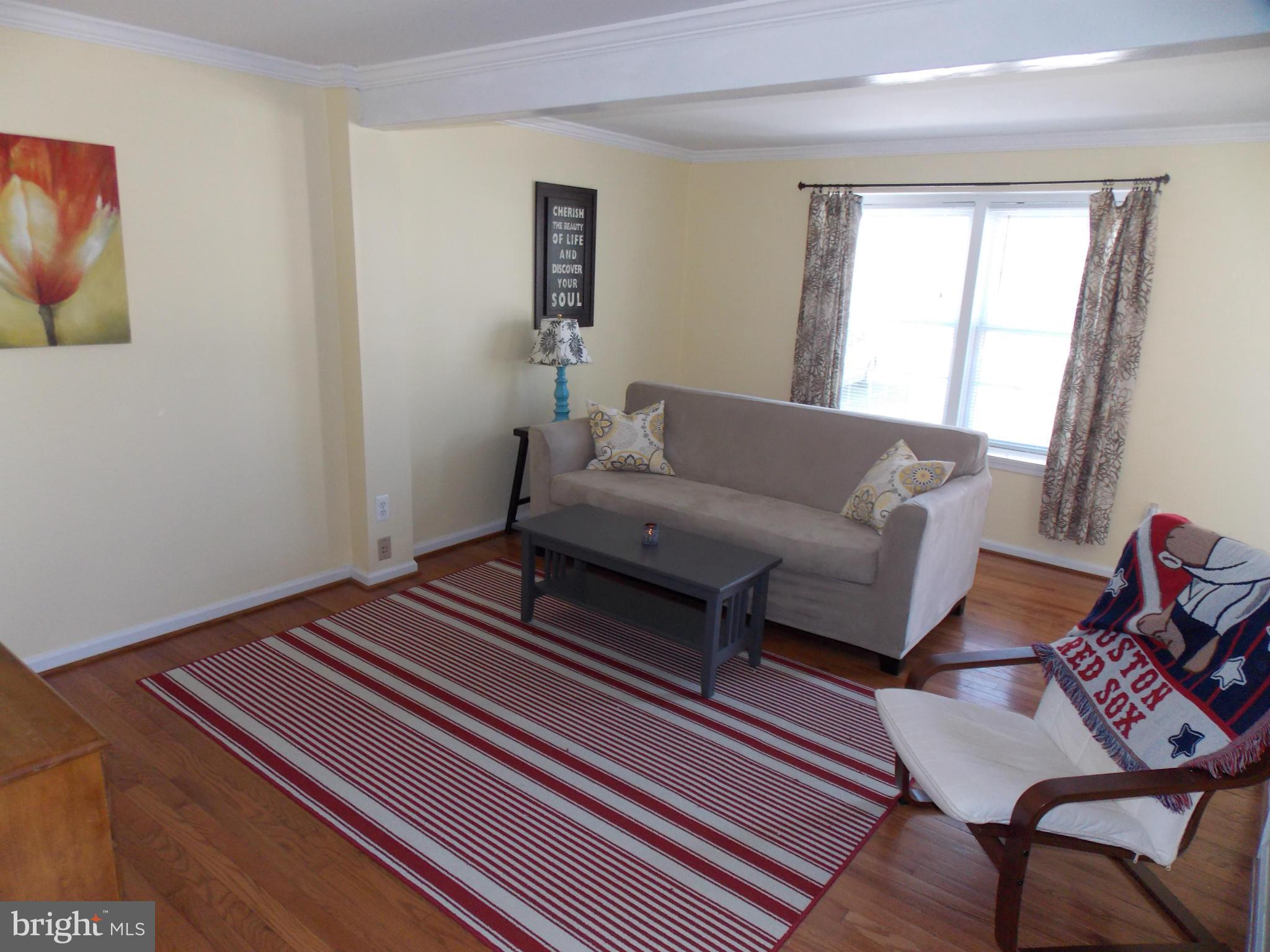 ASHBURN FARM - Residential