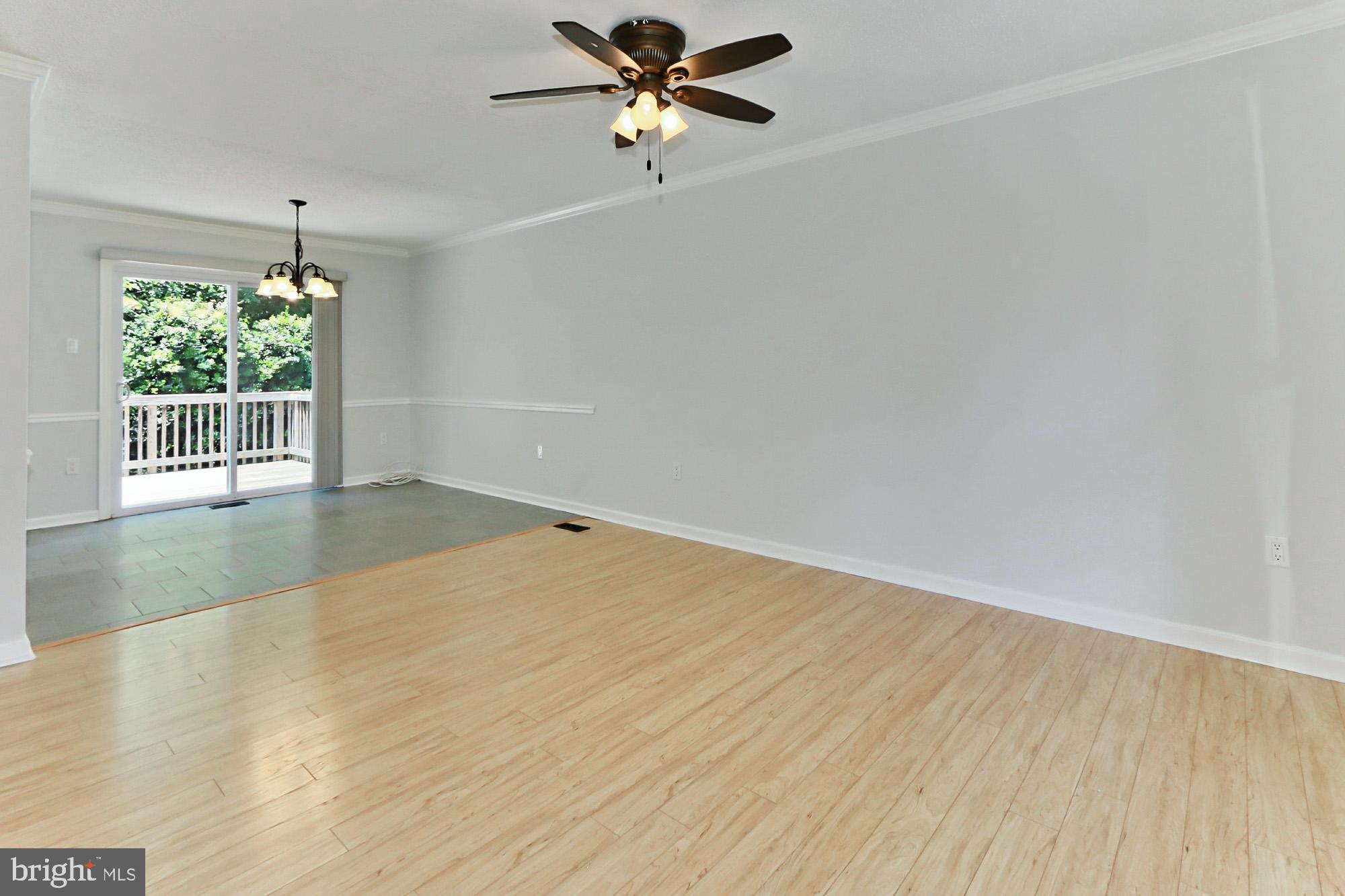 STONEYBROOKE - Residential