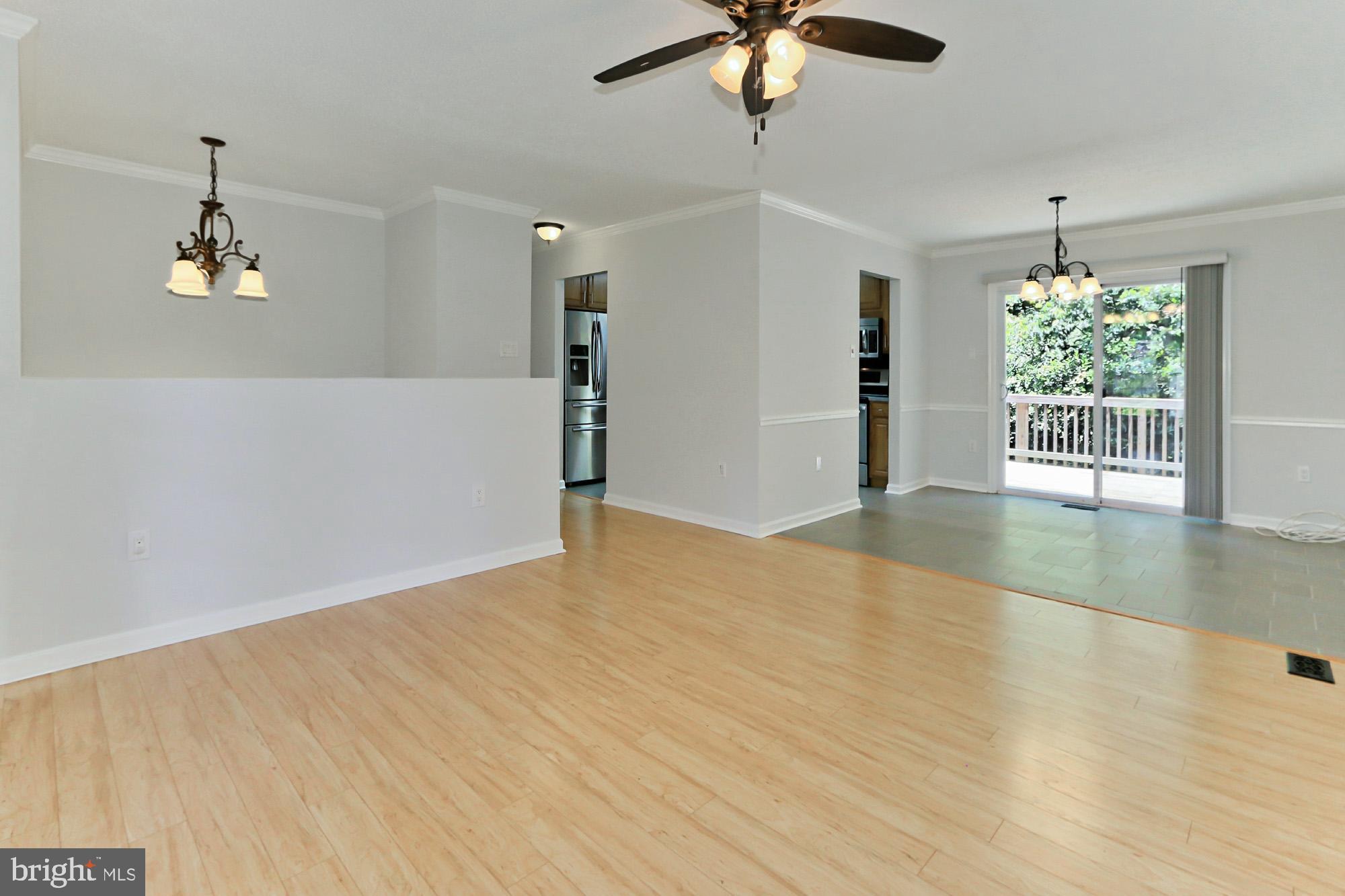 STONEYBROOKE - Residential