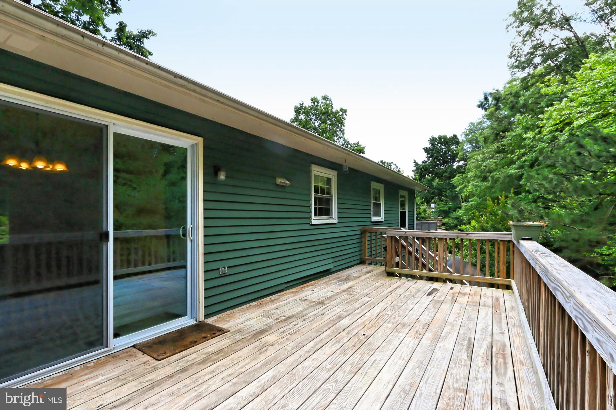 STONEYBROOKE - Residential