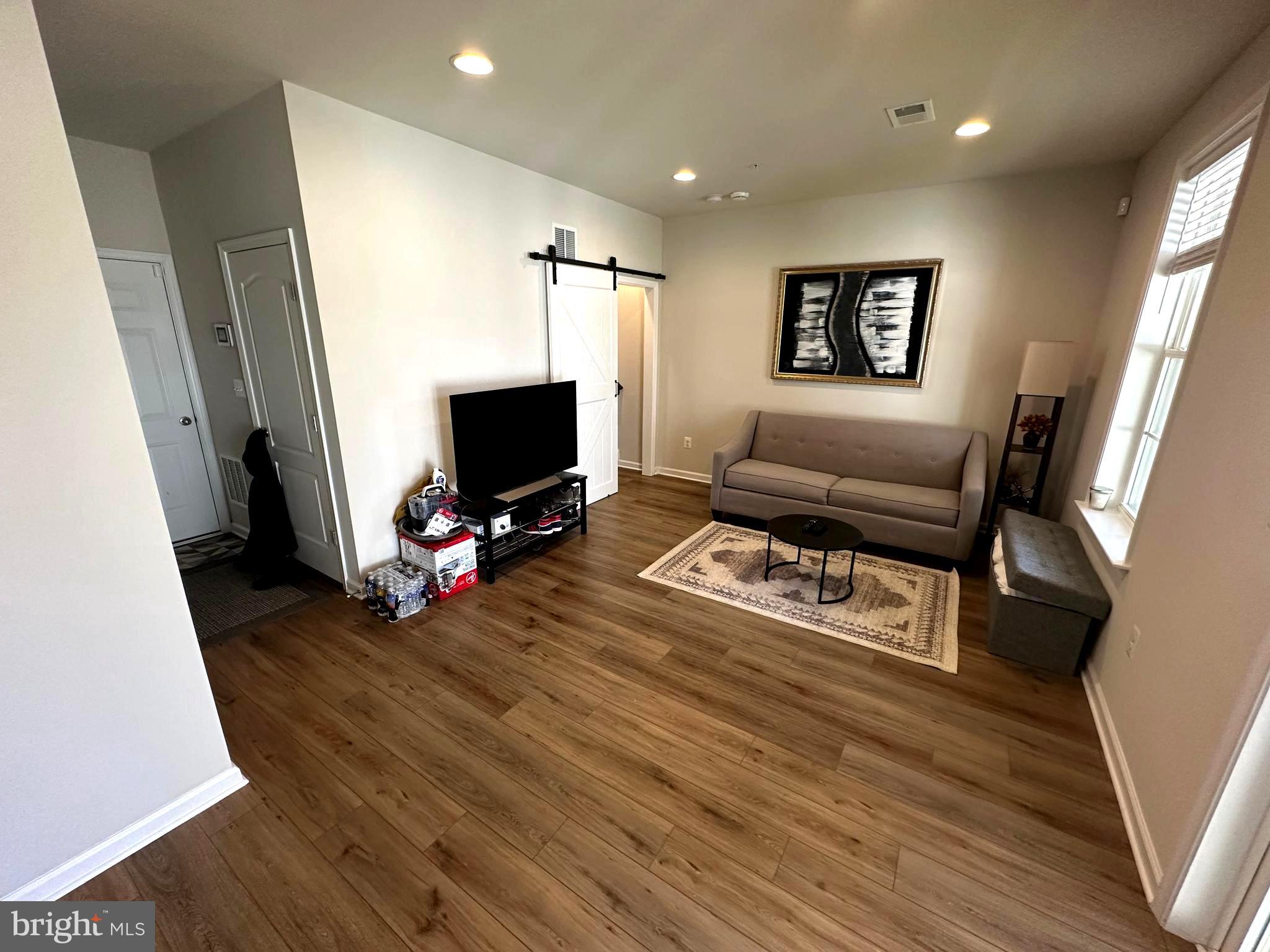 WESTRIDGE AT WESTPHALIA - Residential Lease