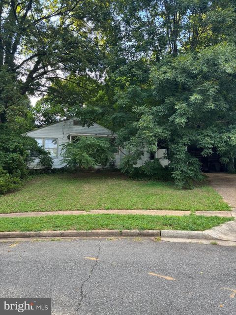 3020 FREDSEN PLACE FALLS CHURCH VA 22042