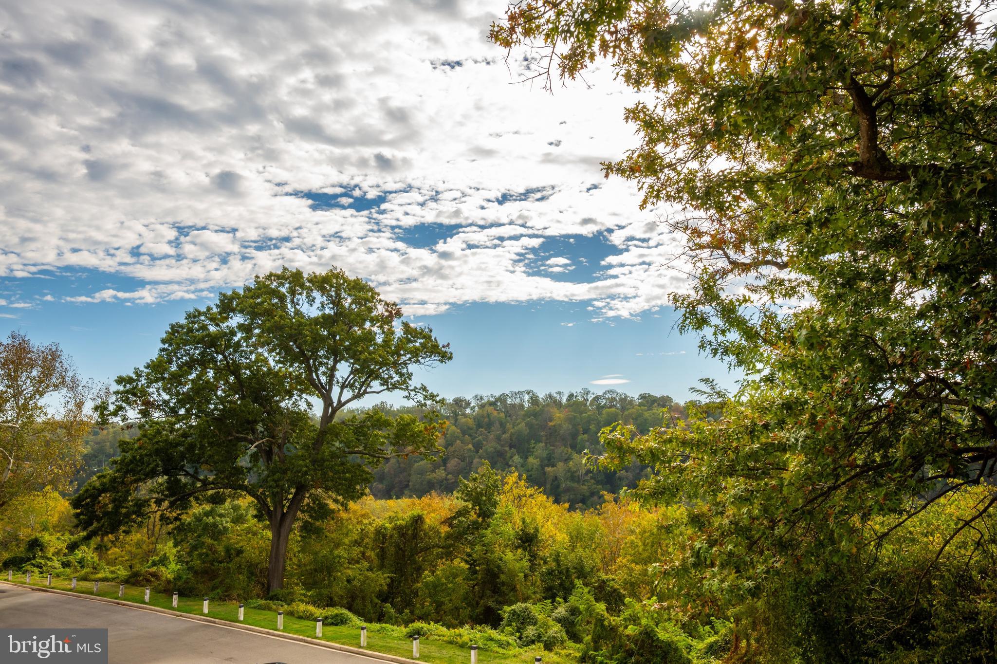 5431 POTOMAC AVENUE NW