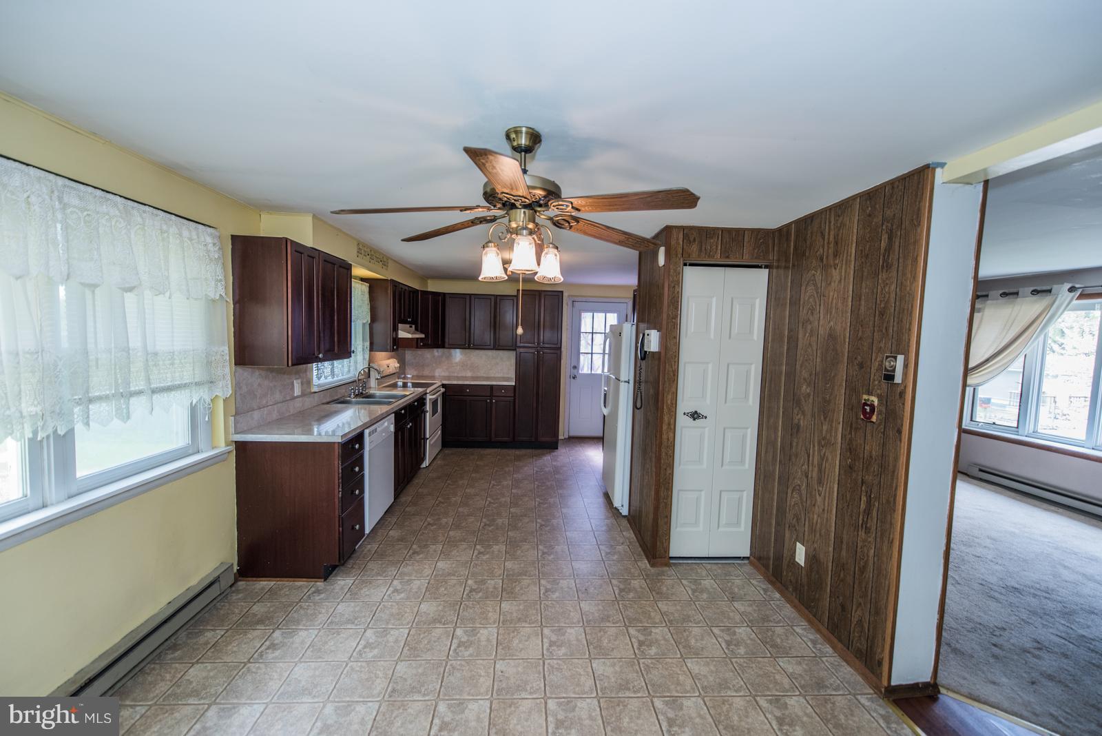 BERKELEY STATION - Residential Lease