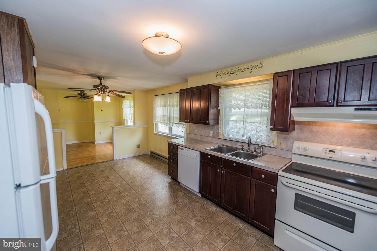 BERKELEY STATION - Residential Lease