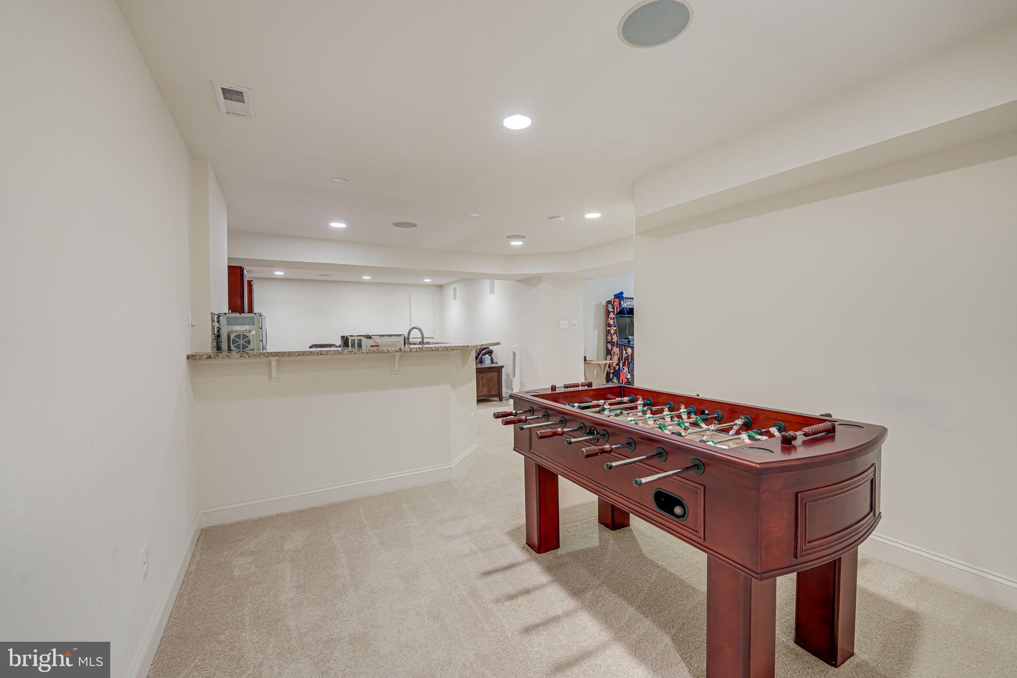 DOMINION VALLEY COUNTRY CLUB - Residential