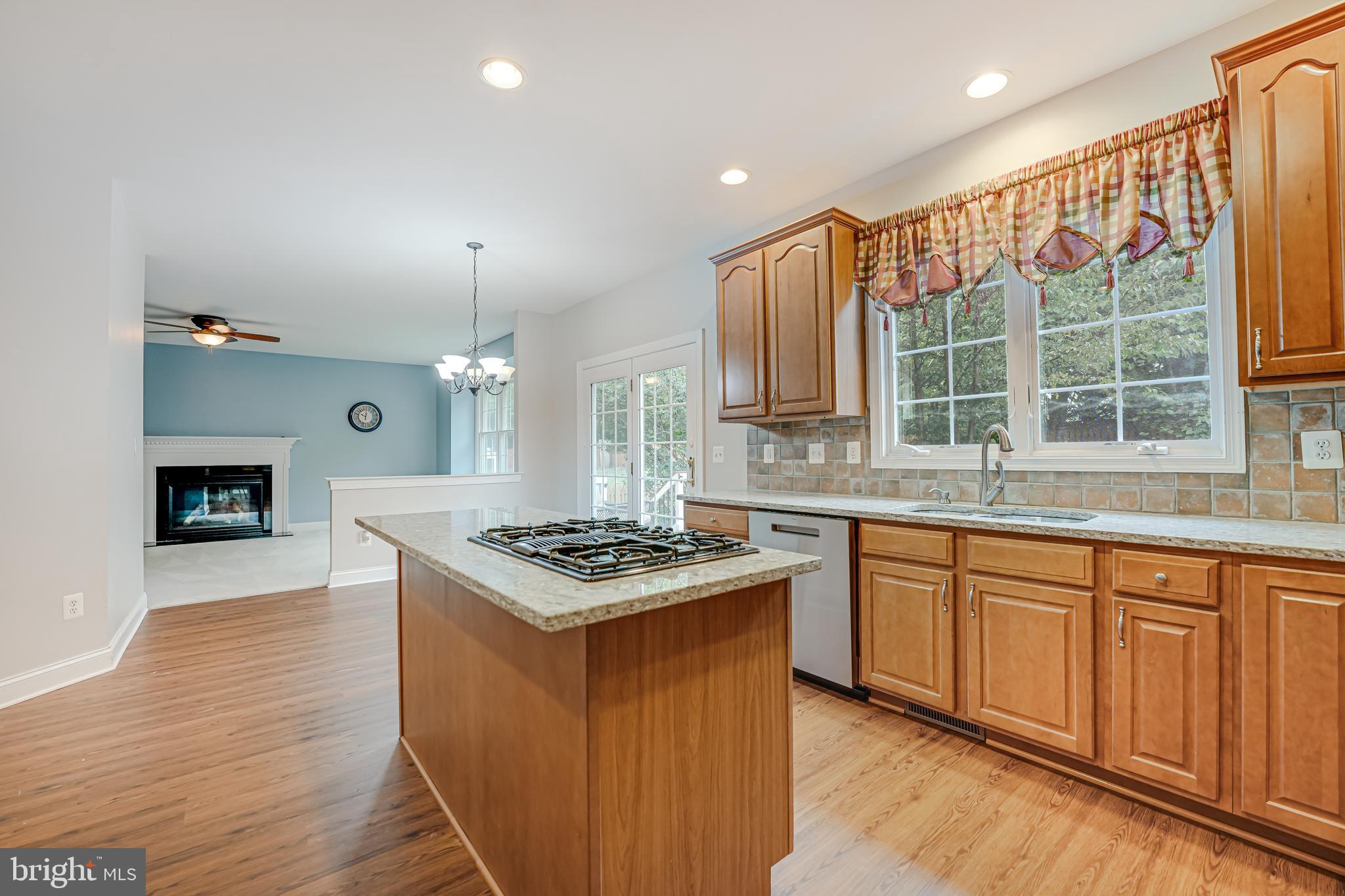 DOMINION VALLEY COUNTRY CLUB - Residential