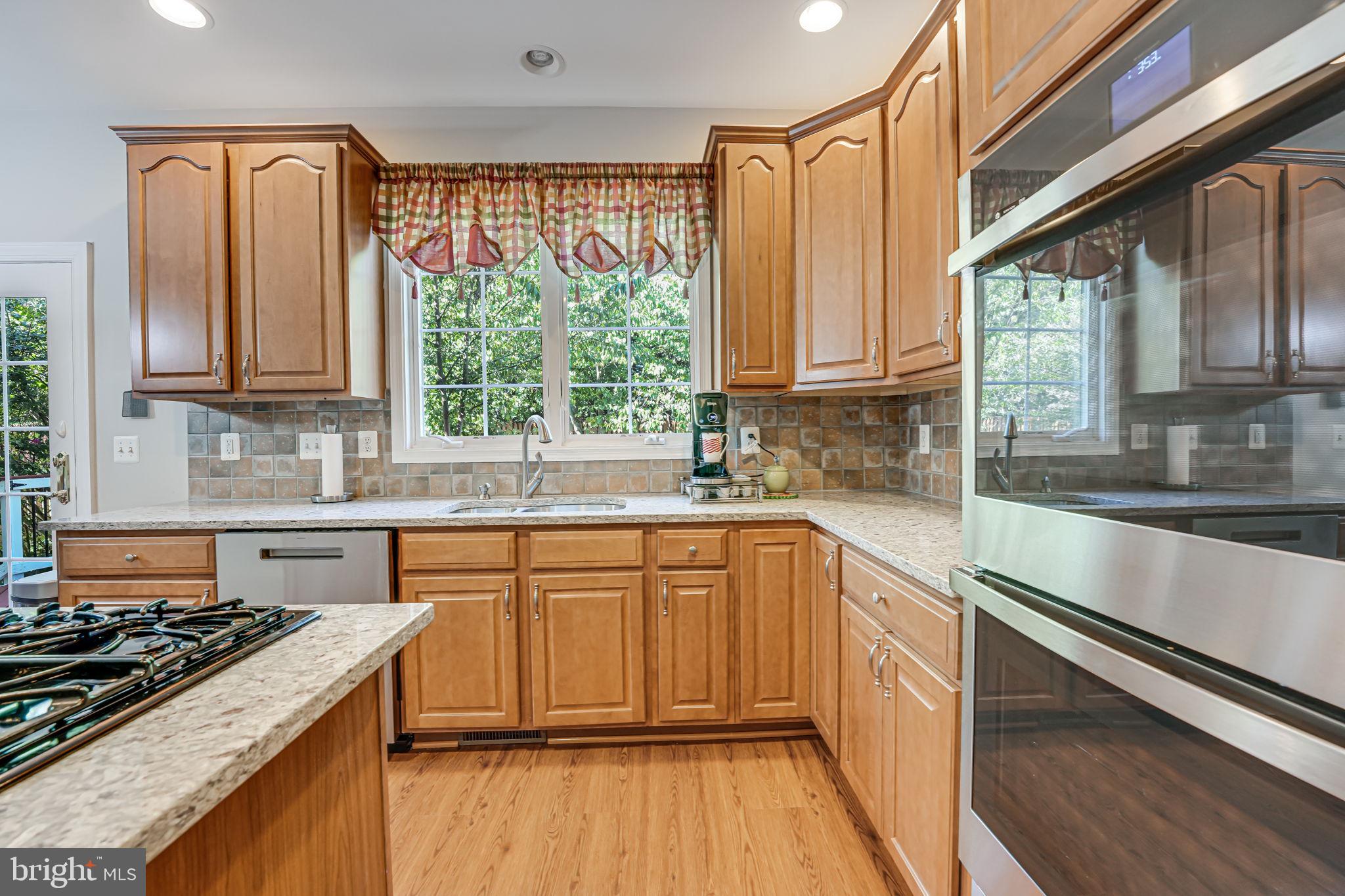 DOMINION VALLEY COUNTRY CLUB - Residential