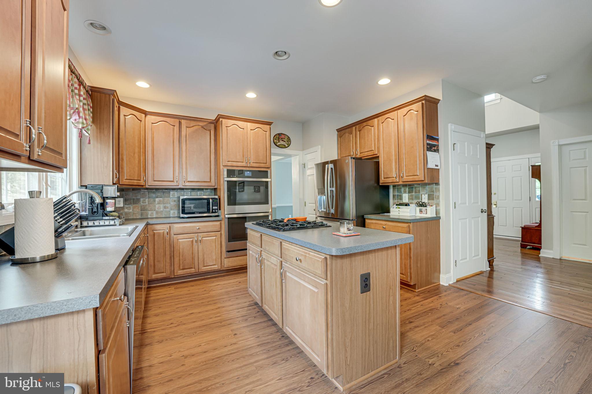 DOMINION VALLEY COUNTRY CLUB - Residential