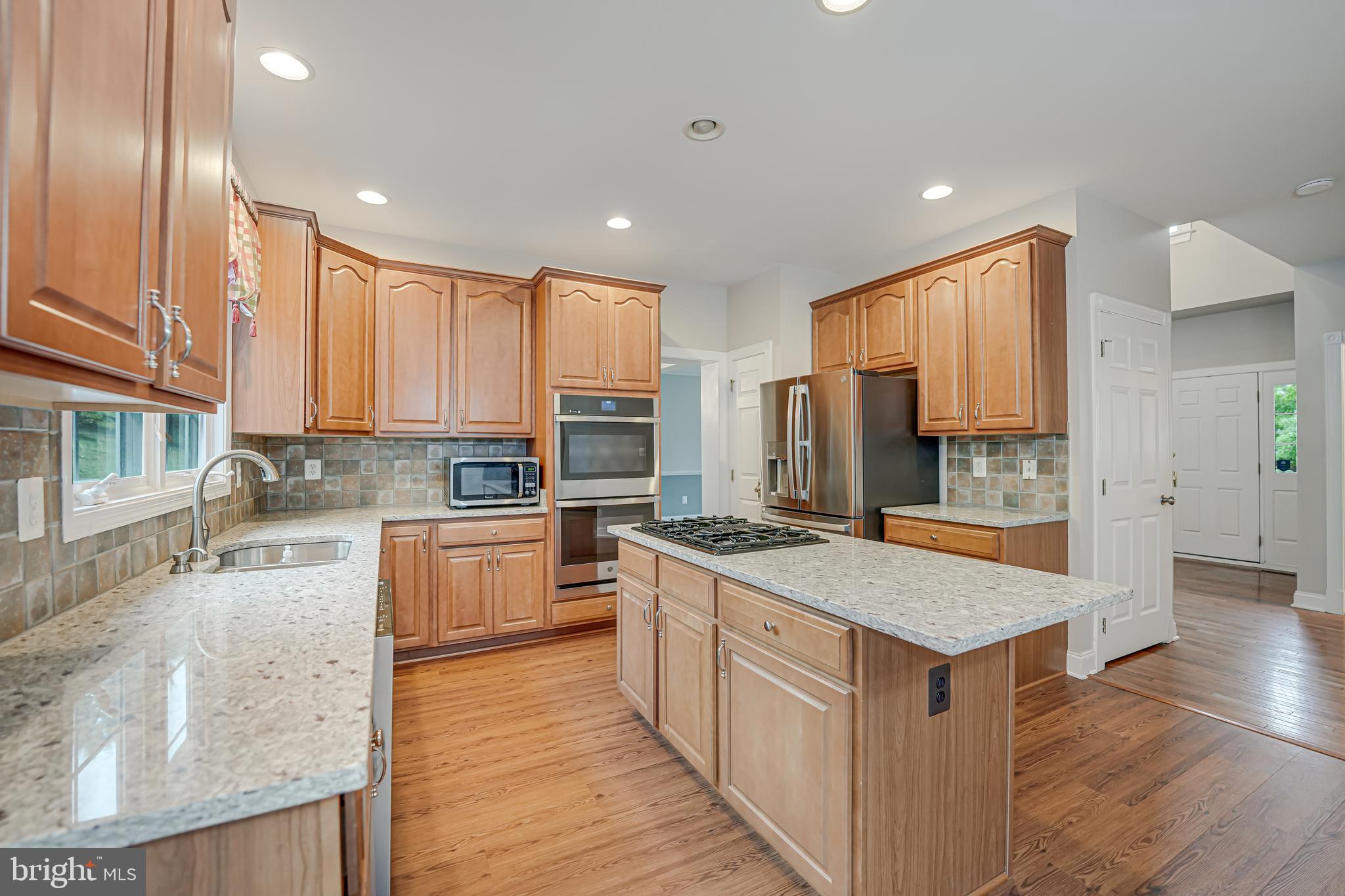 DOMINION VALLEY COUNTRY CLUB - Residential