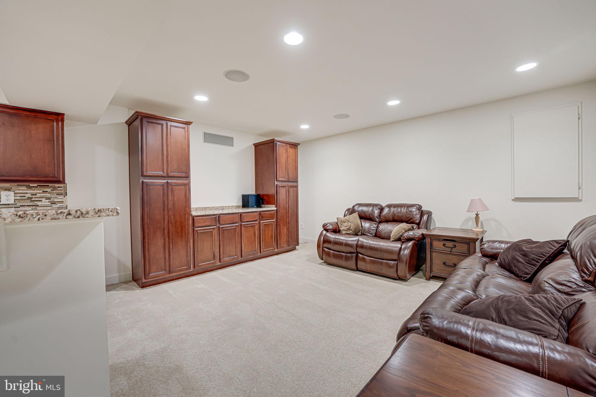 DOMINION VALLEY COUNTRY CLUB - Residential