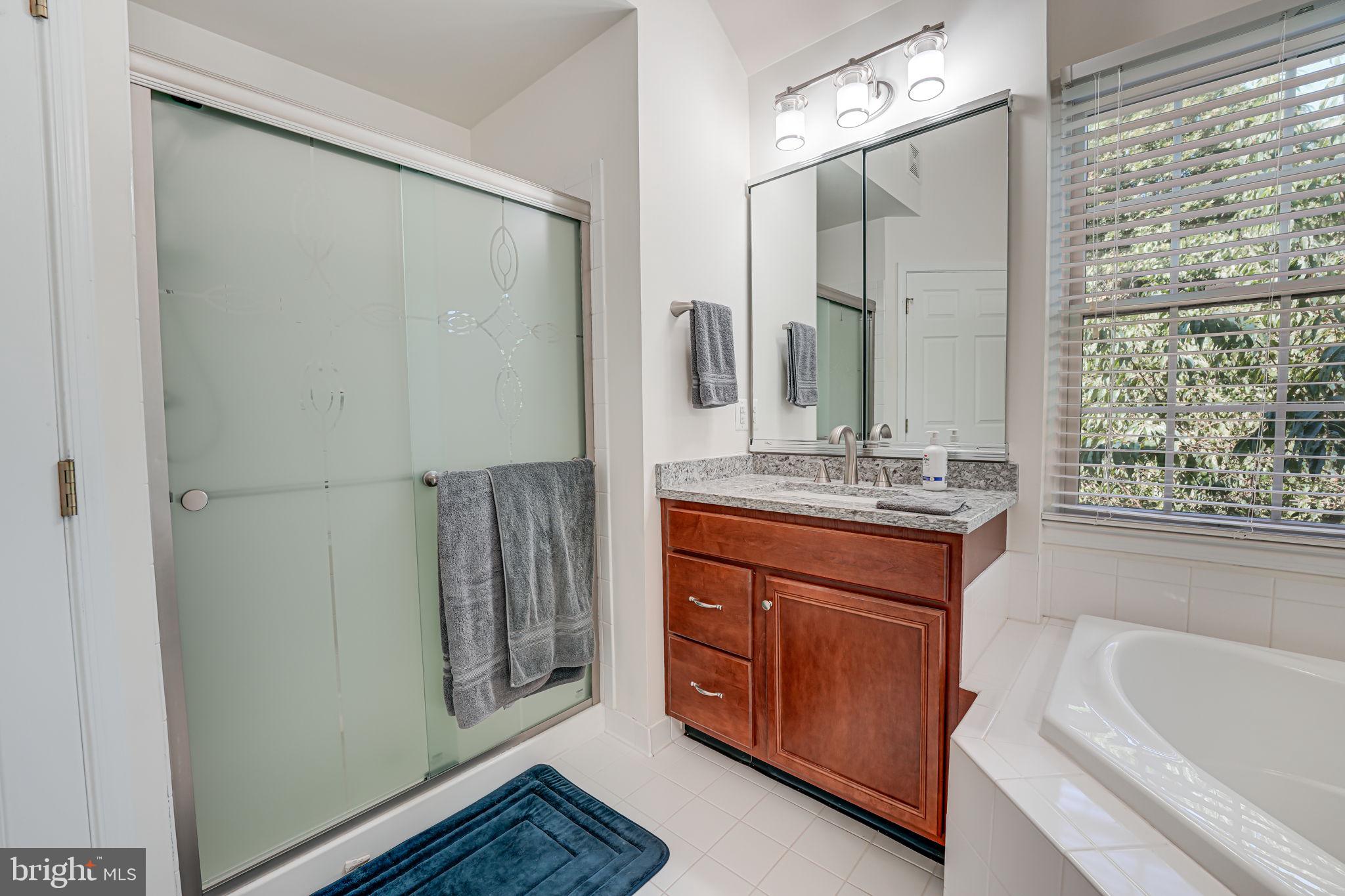 DOMINION VALLEY COUNTRY CLUB - Residential