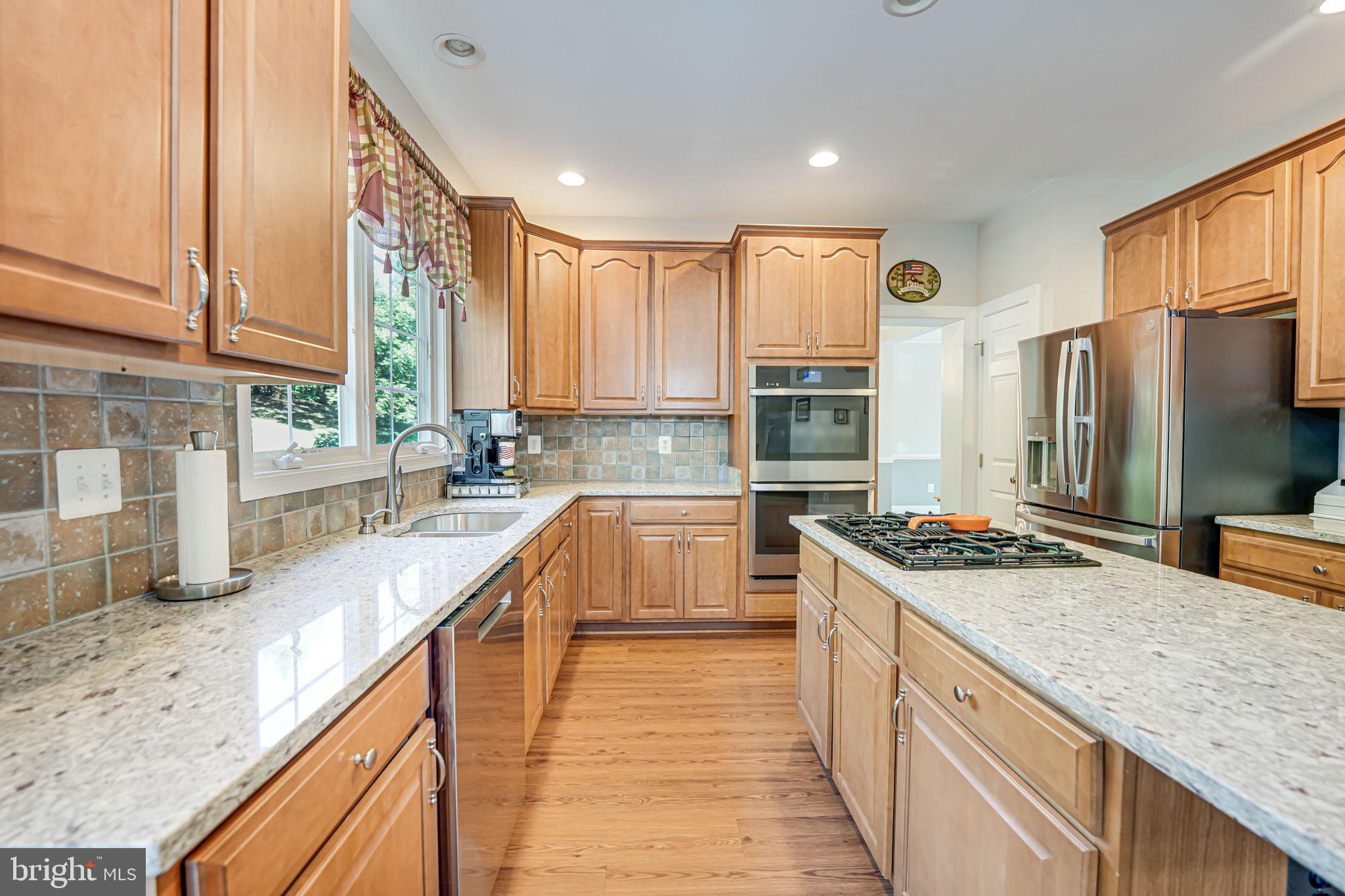 DOMINION VALLEY COUNTRY CLUB - Residential