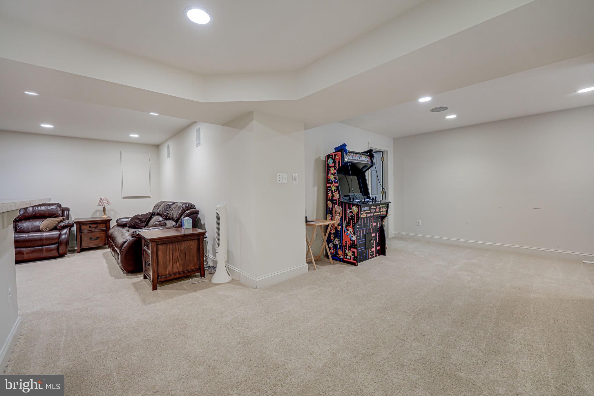 DOMINION VALLEY COUNTRY CLUB - Residential