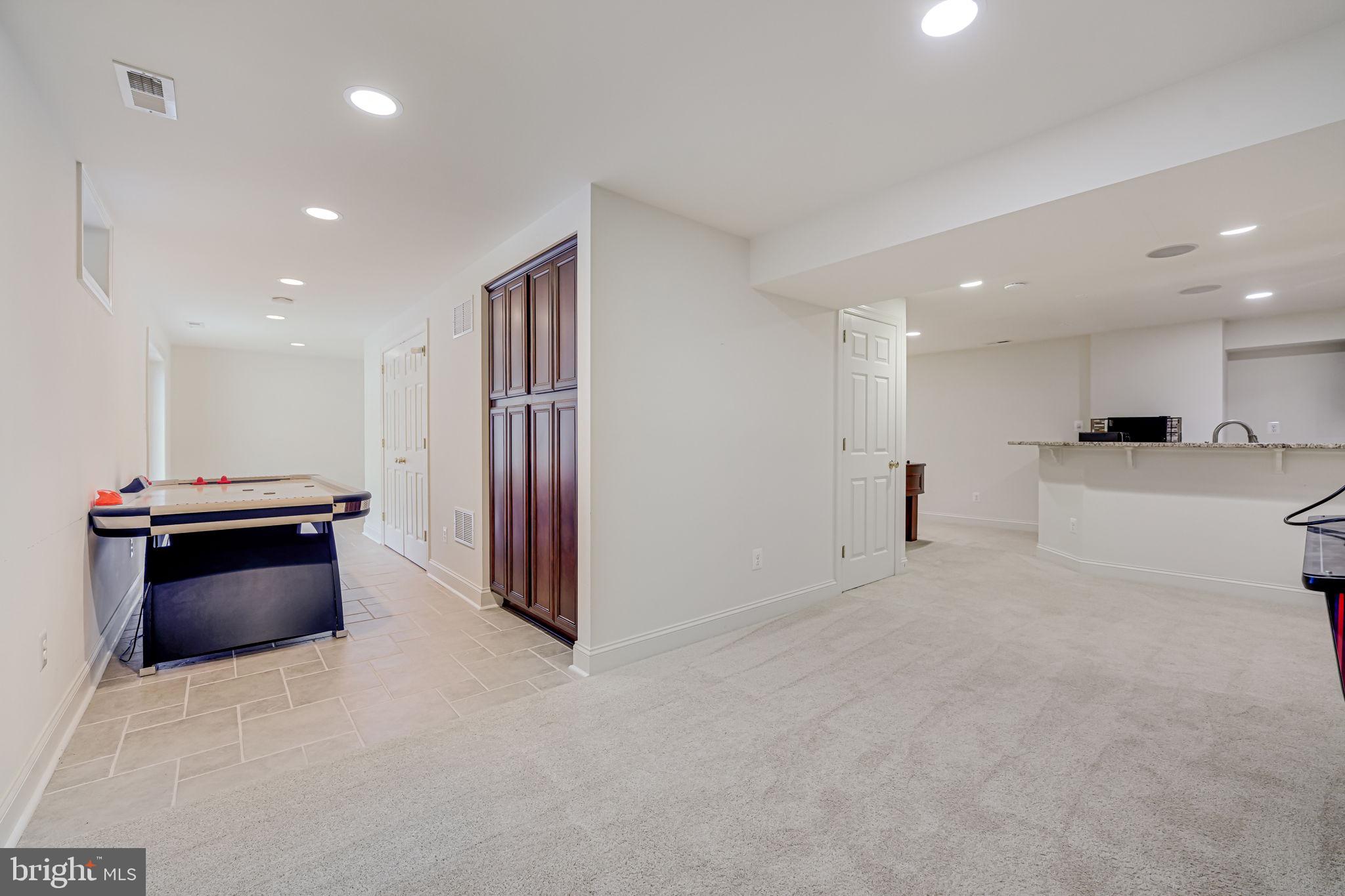 DOMINION VALLEY COUNTRY CLUB - Residential