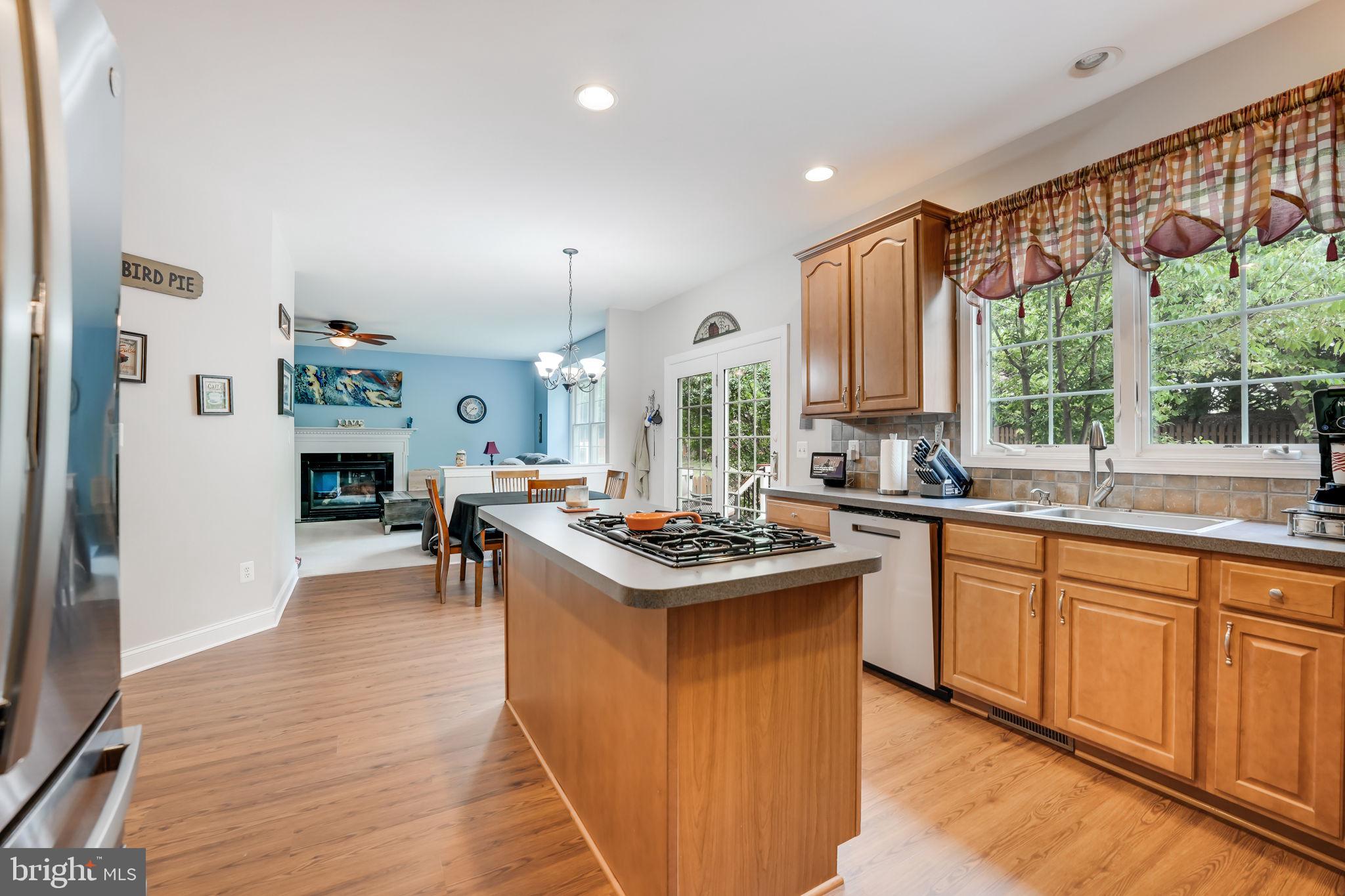 DOMINION VALLEY COUNTRY CLUB - Residential