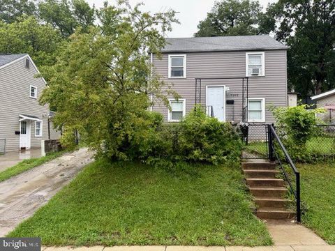7102 HAWTHORNE STREET LANDOVER MD 20785