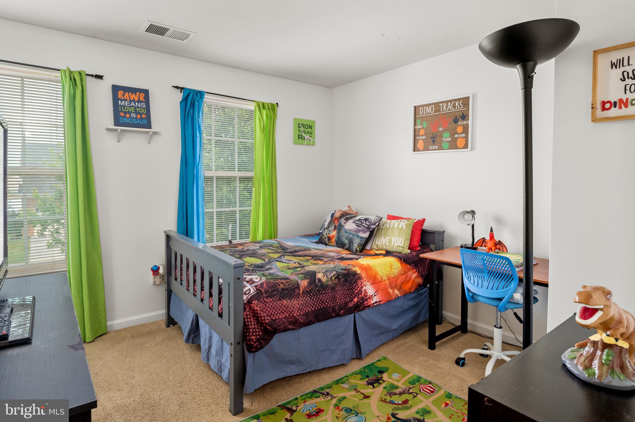 BRENTWOOD - Residential