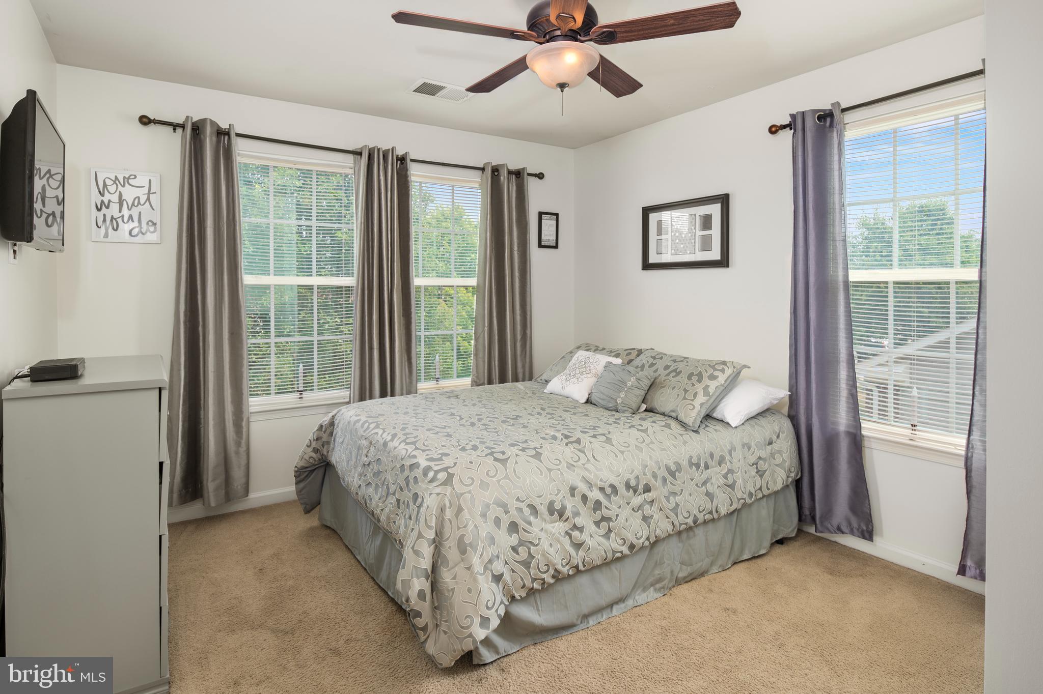 BRENTWOOD - Residential