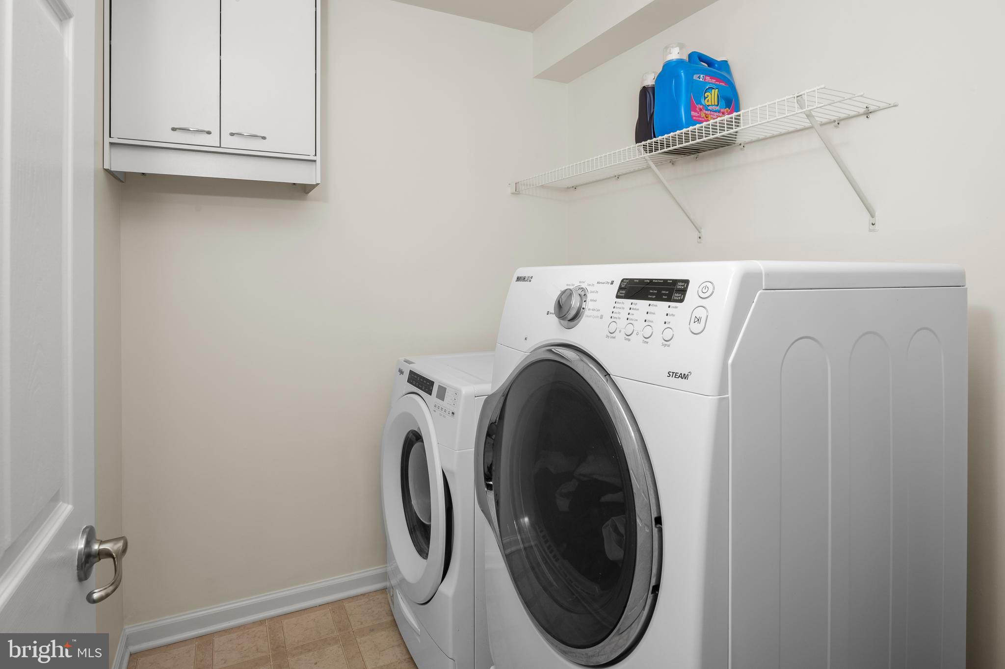 BRENTWOOD - Residential