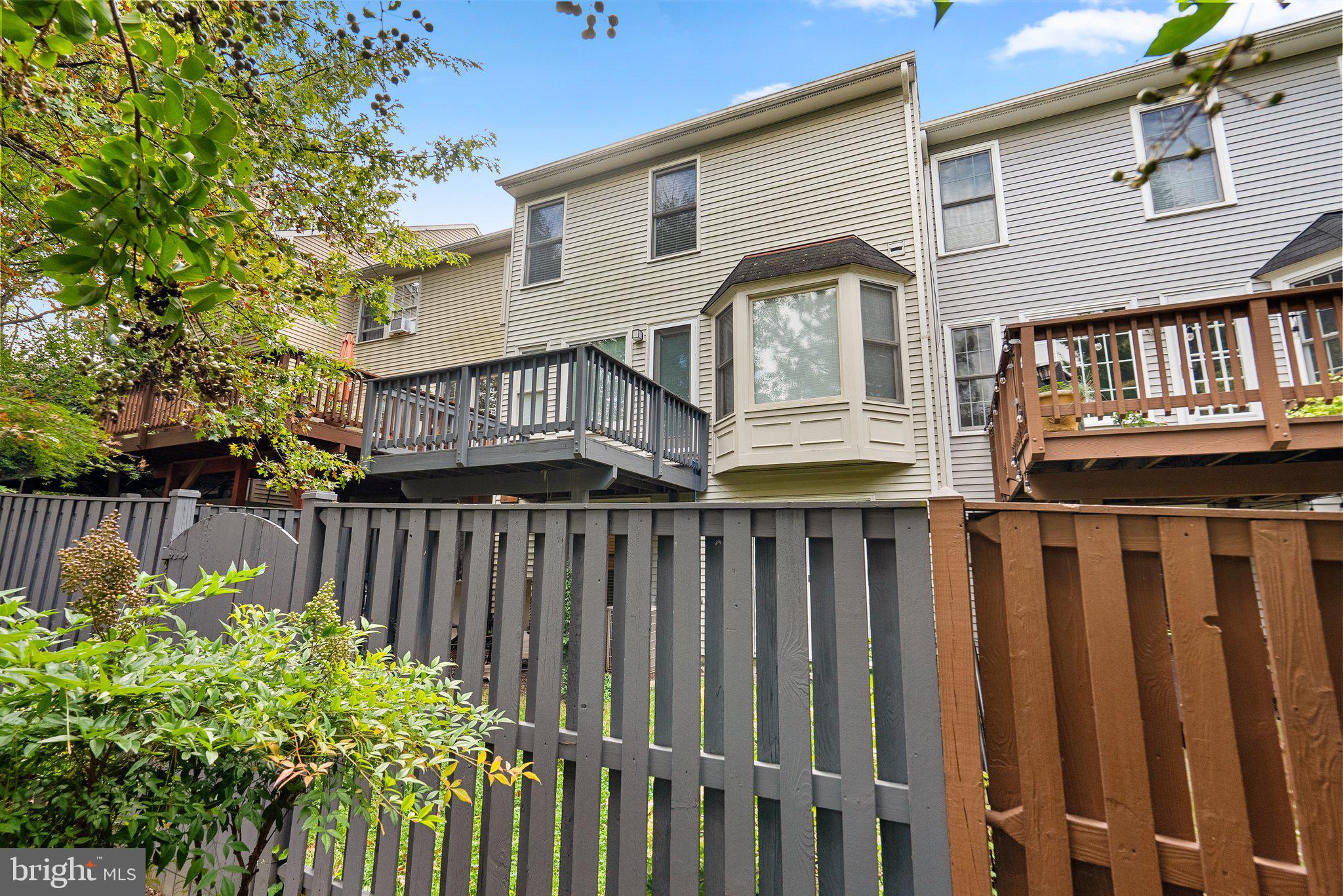 MADRILLON SPRINGS - Residential Lease