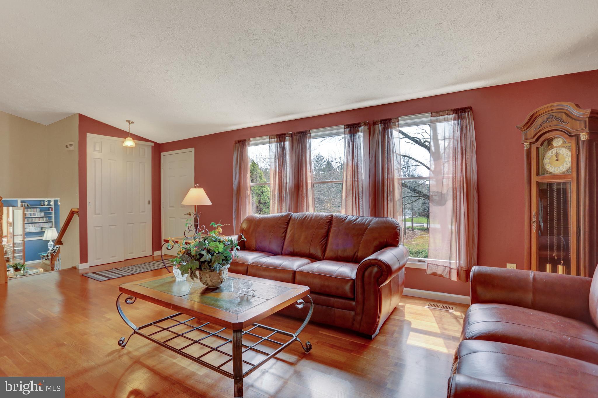 HERITAGE FARMS - Residential