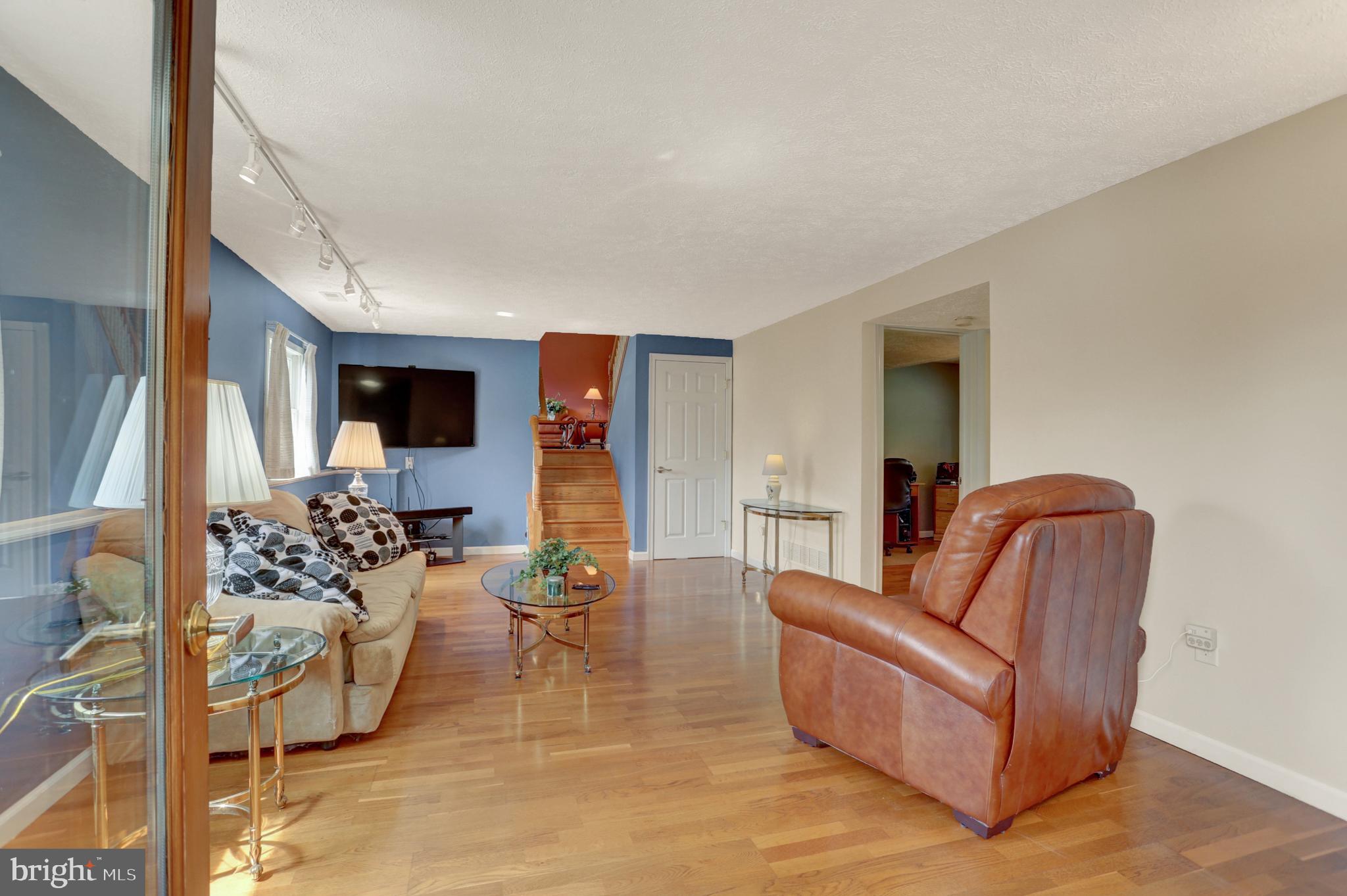 HERITAGE FARMS - Residential