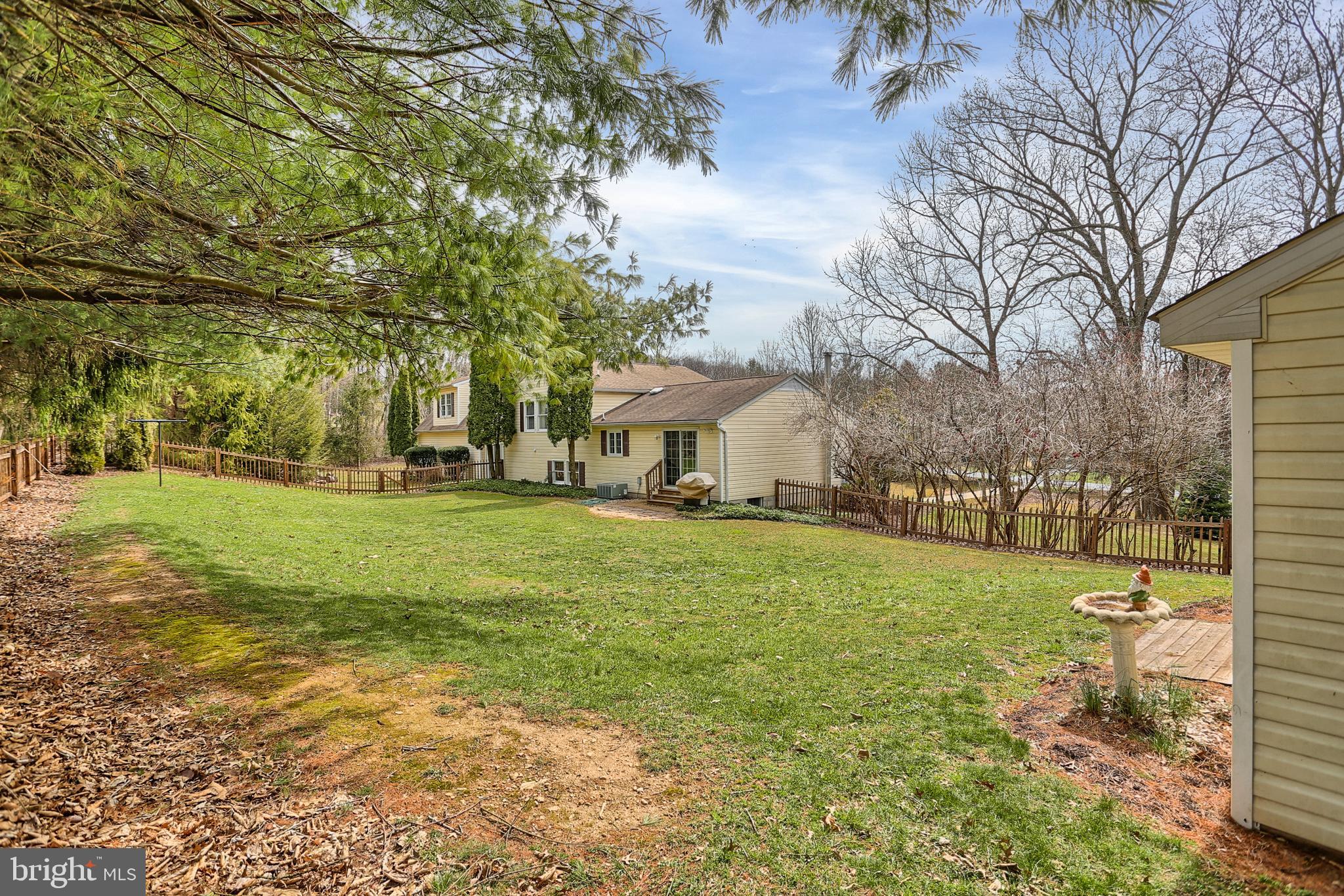 HERITAGE FARMS - Residential