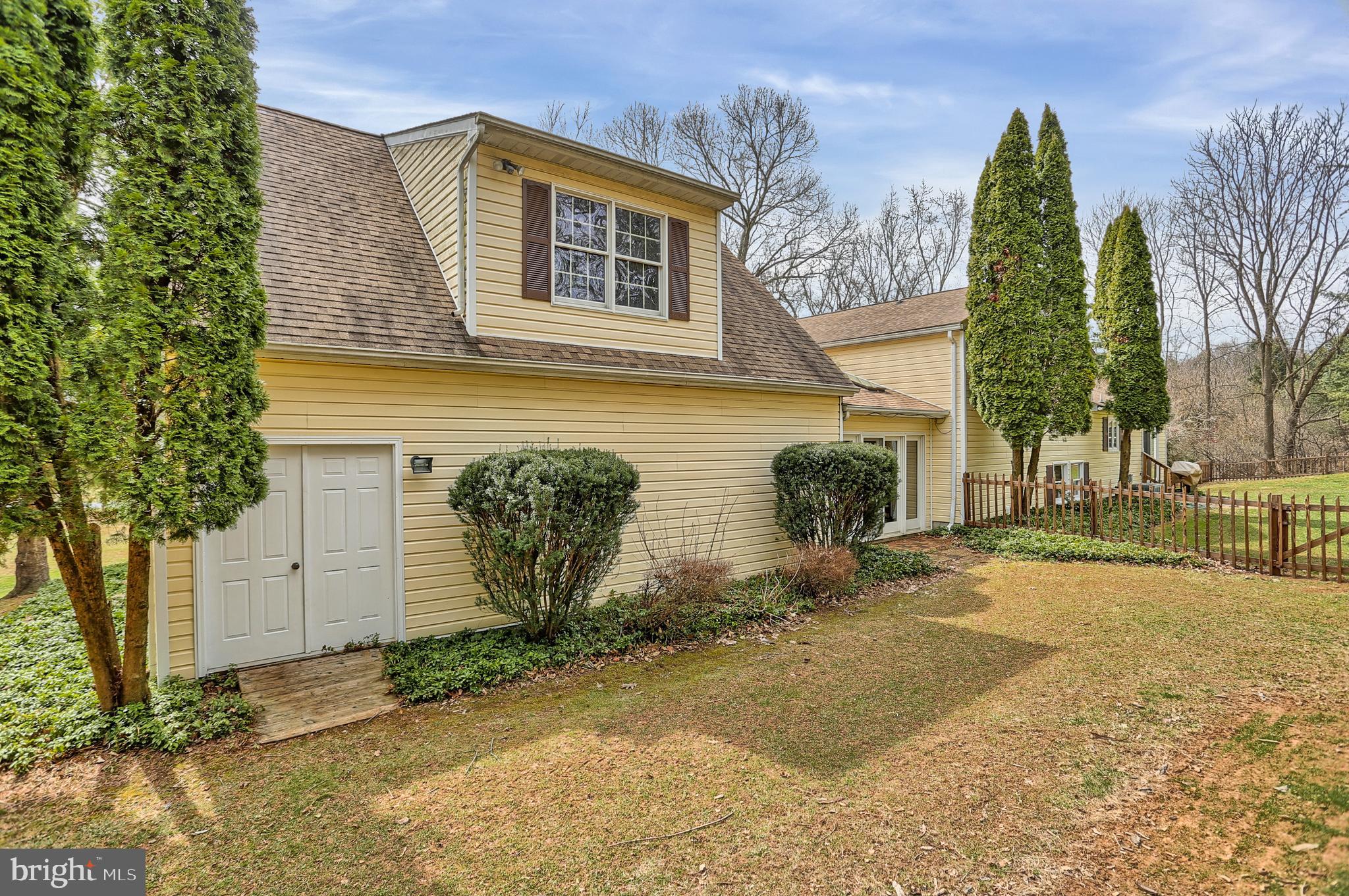 HERITAGE FARMS - Residential