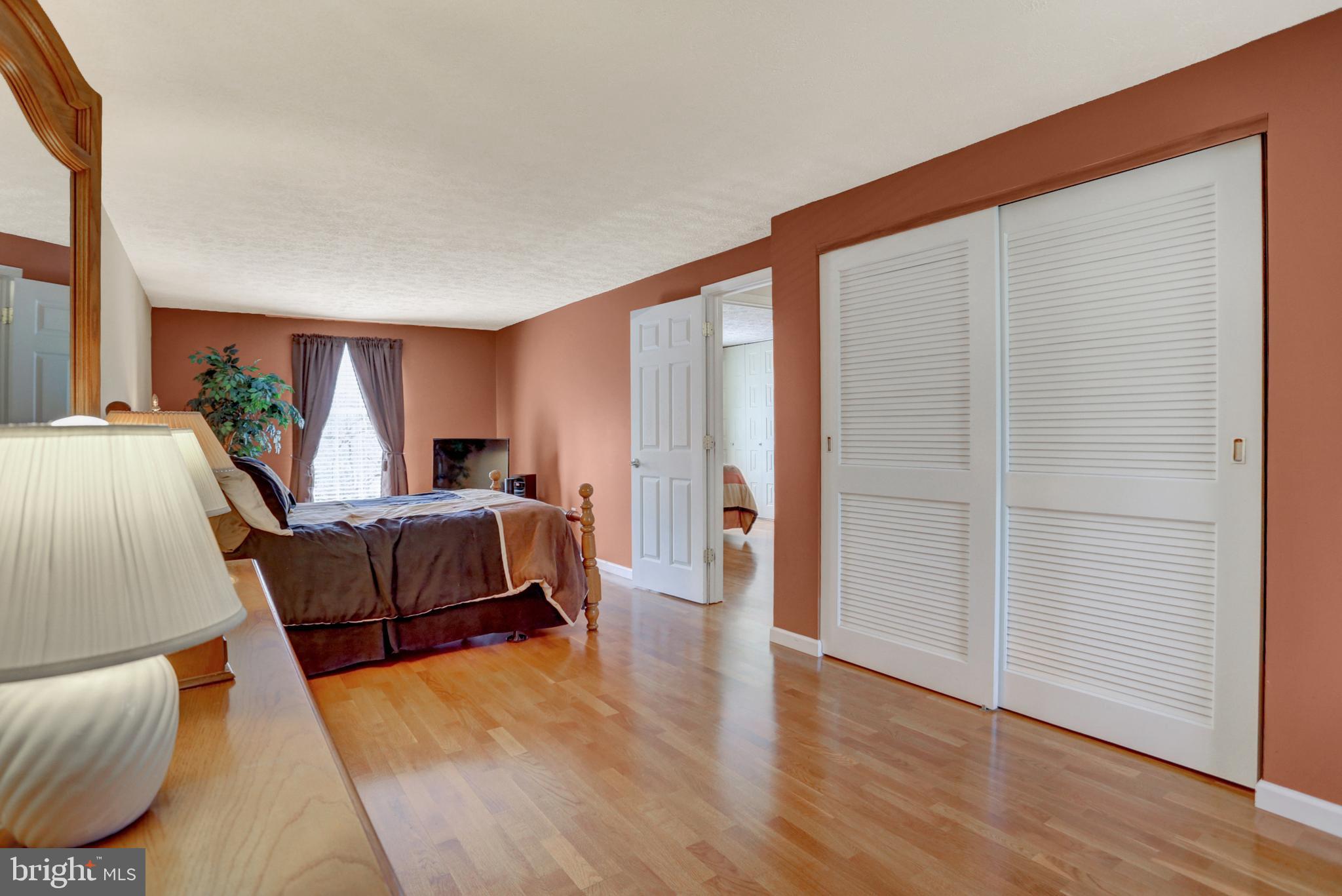 HERITAGE FARMS - Residential