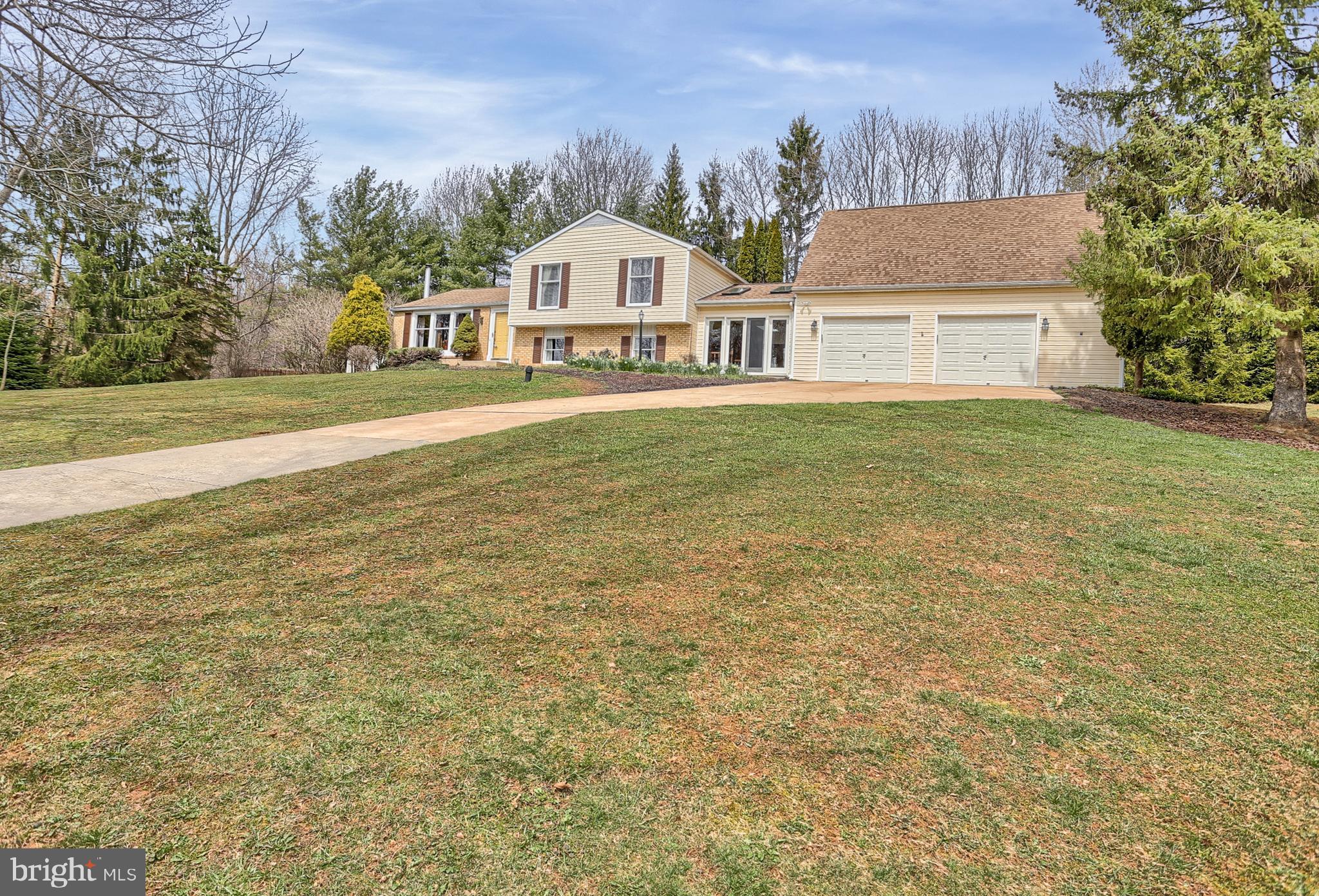 HERITAGE FARMS - Residential