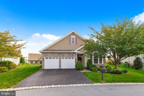 Photo of 1424 Emerson Drive, MOUNT JOY, PA 17552 (MLS # PALA2058926)