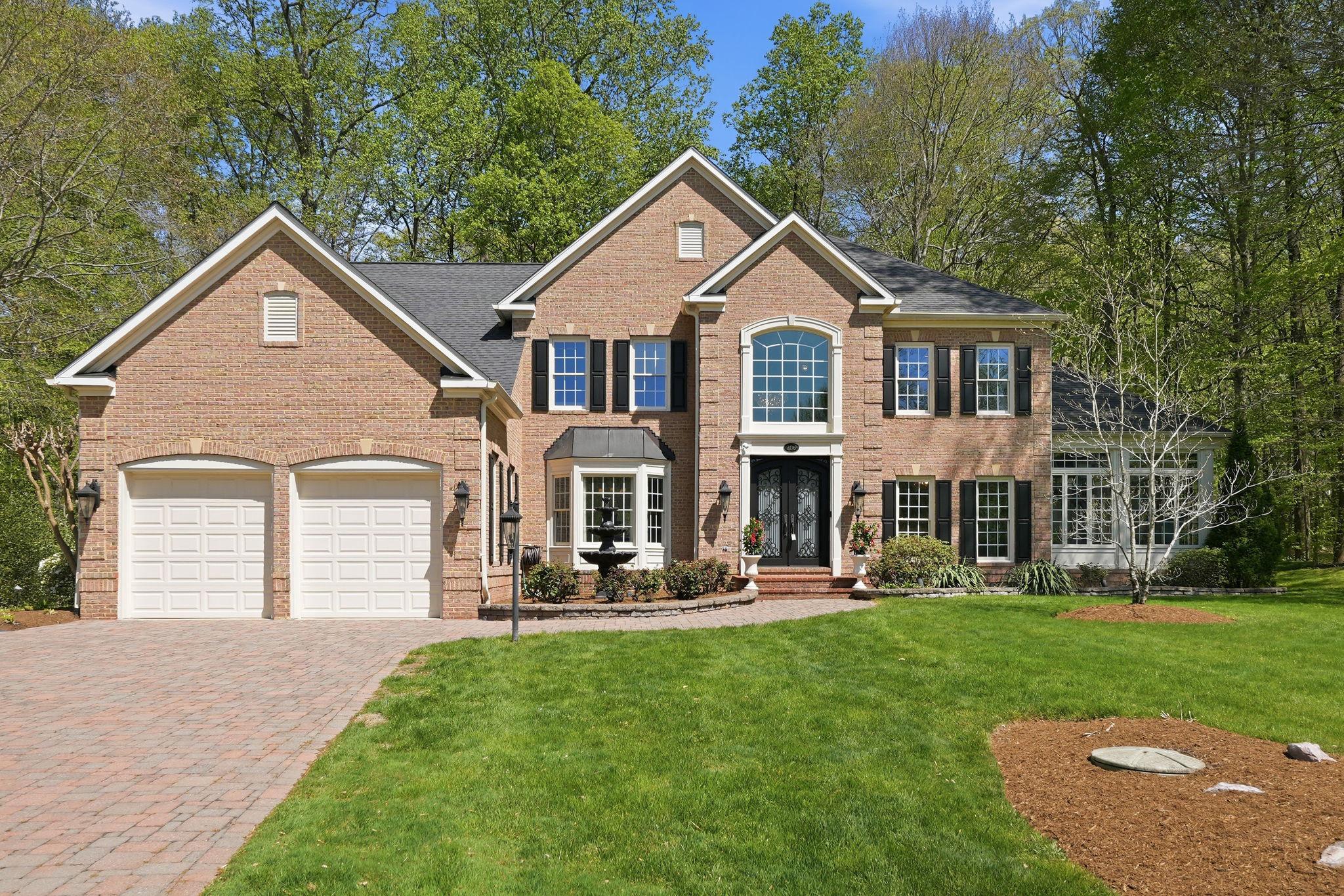 SOUTH RIVER COLONY - Residential