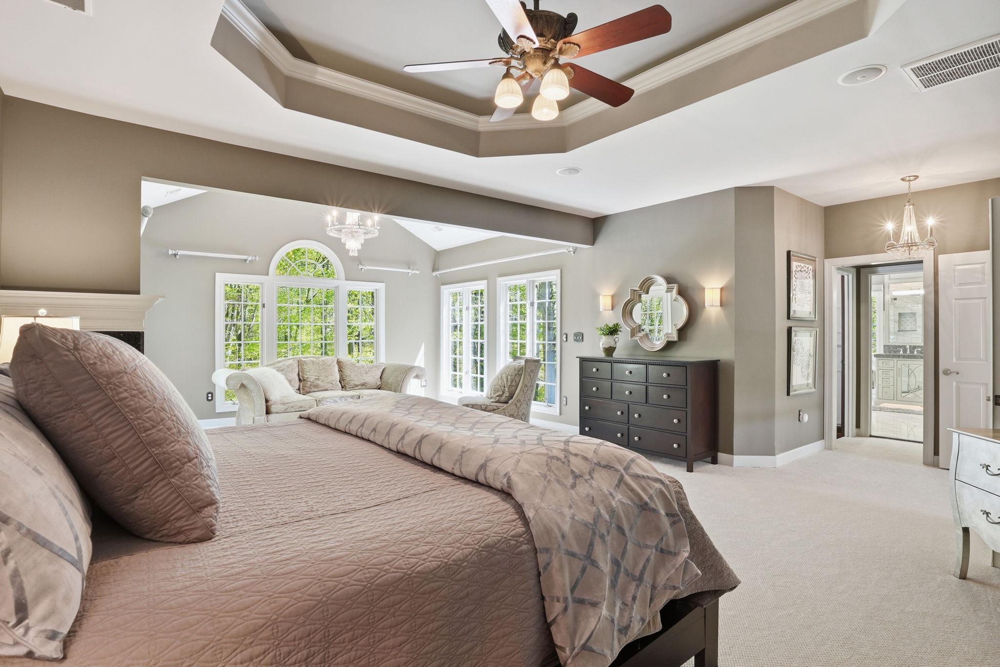 SOUTH RIVER COLONY - Residential