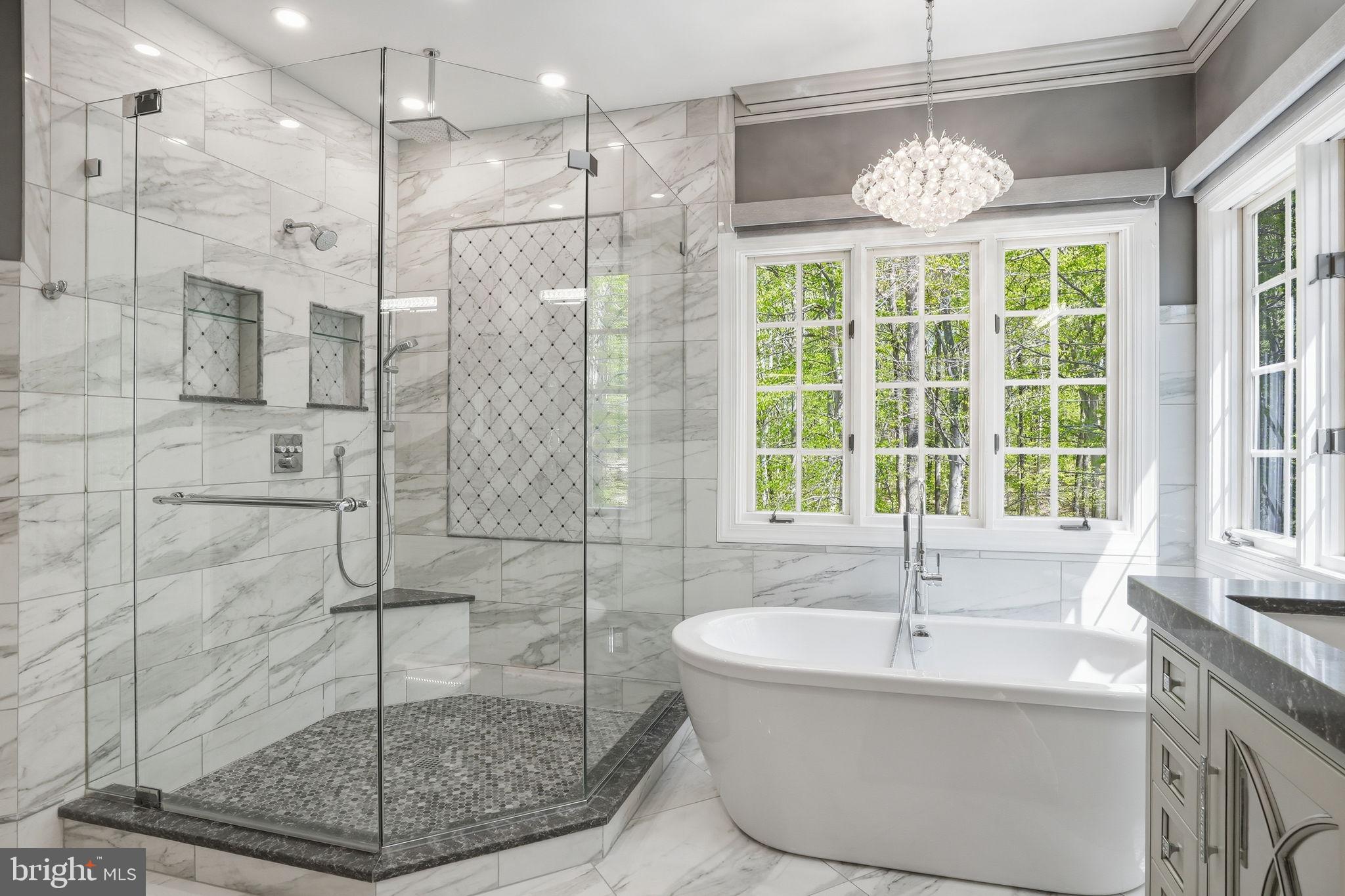 SOUTH RIVER COLONY - Residential