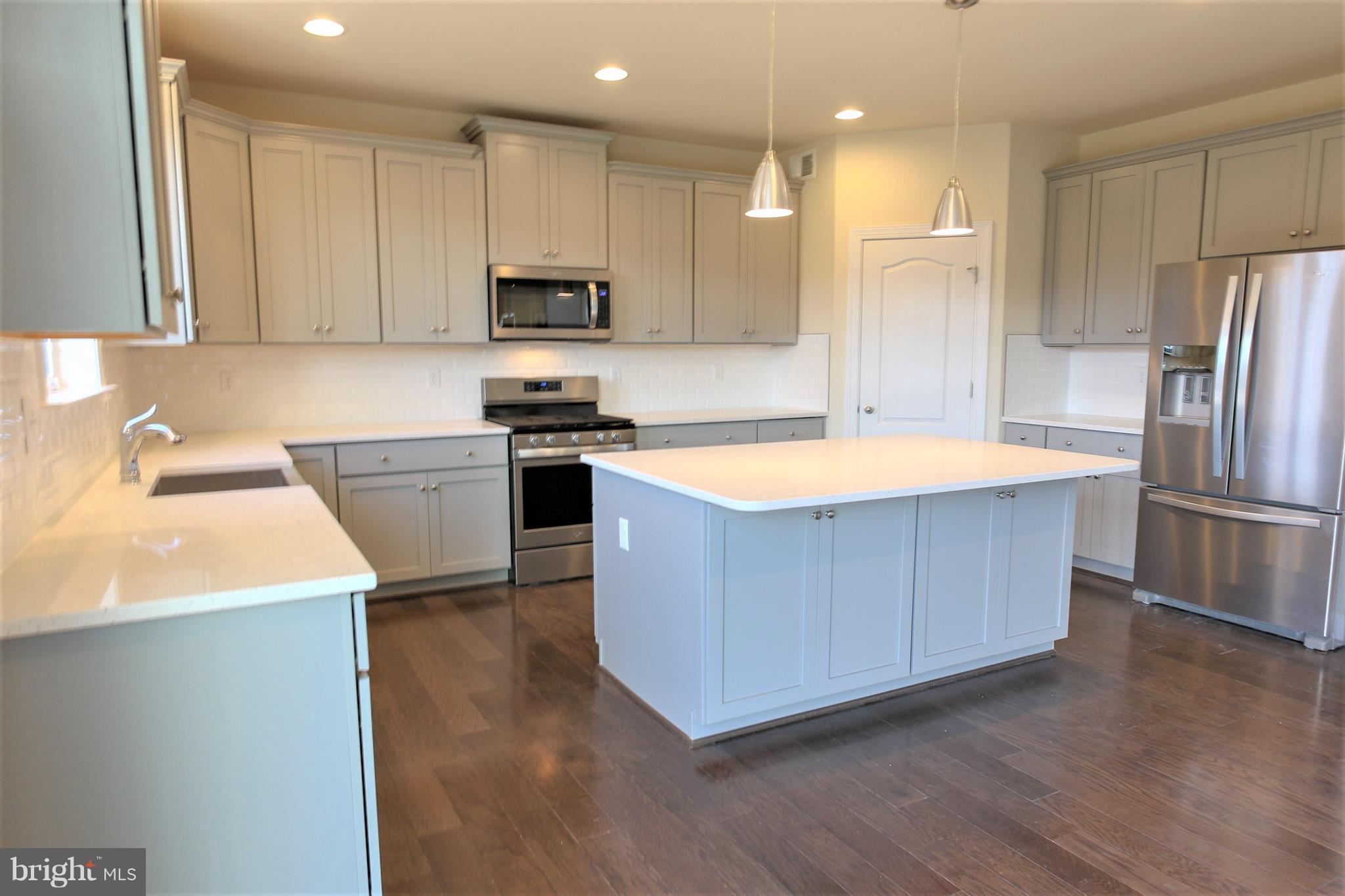 ASPEN GREENS - Residential