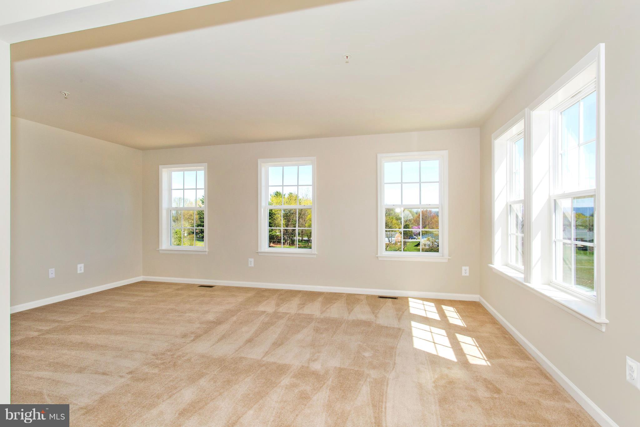 ASPEN GREENS - Residential