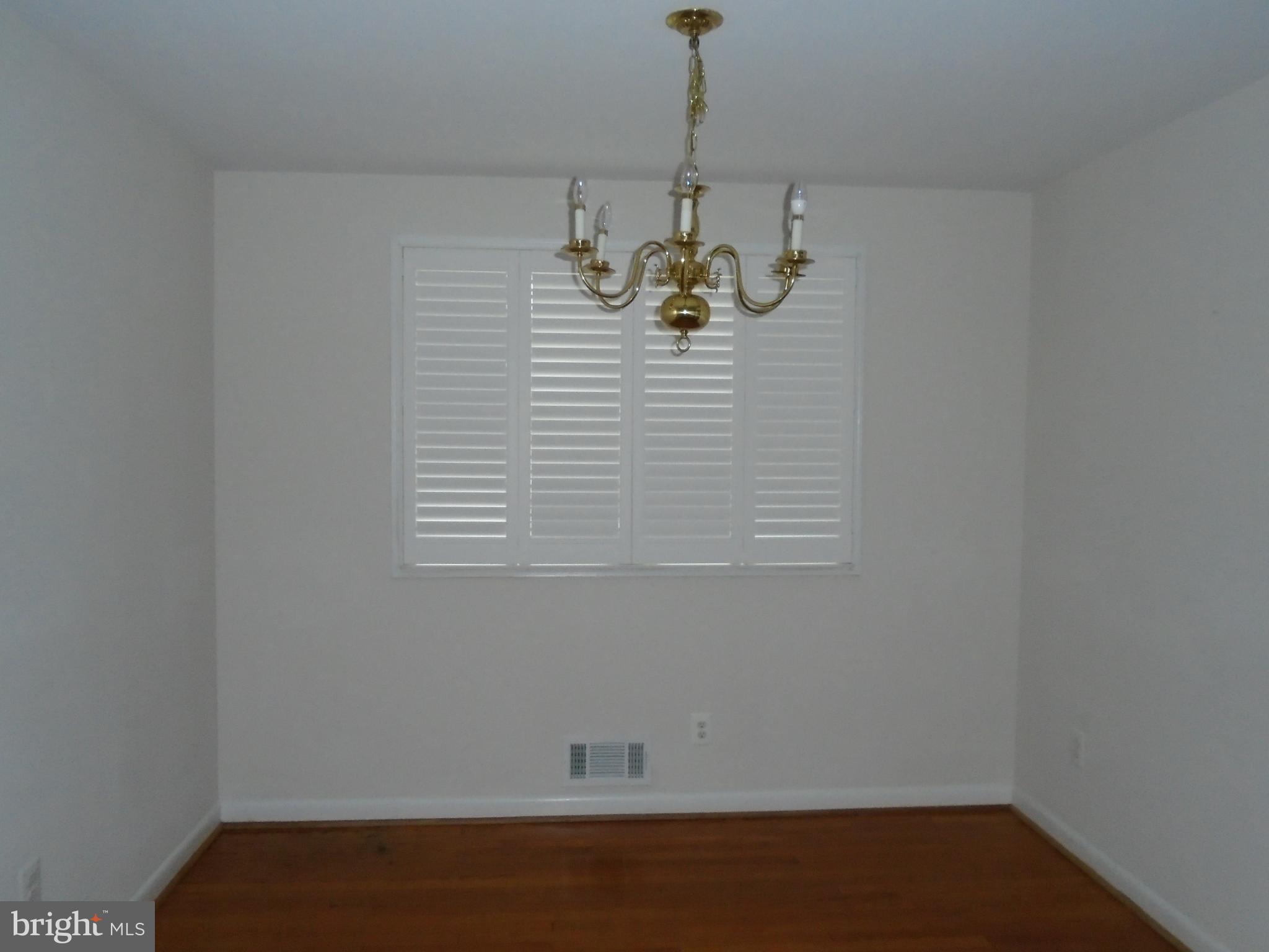 CLEMENS CROSSING - Residential Lease