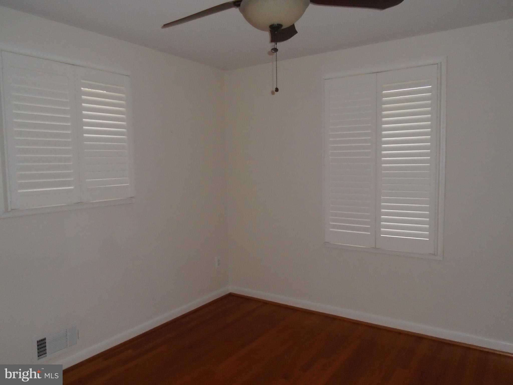 CLEMENS CROSSING - Residential Lease