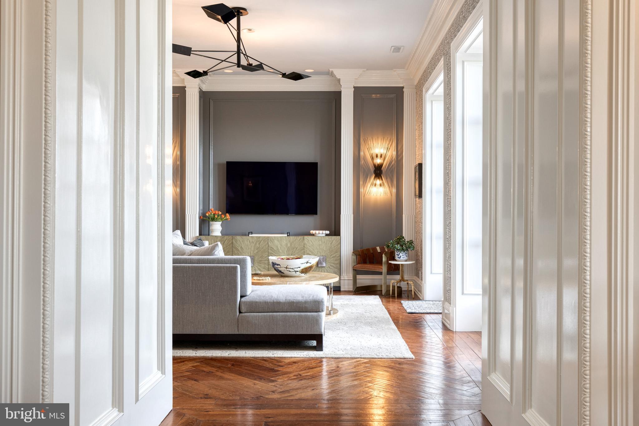 TUSCANY-CANTERBURY - Residential