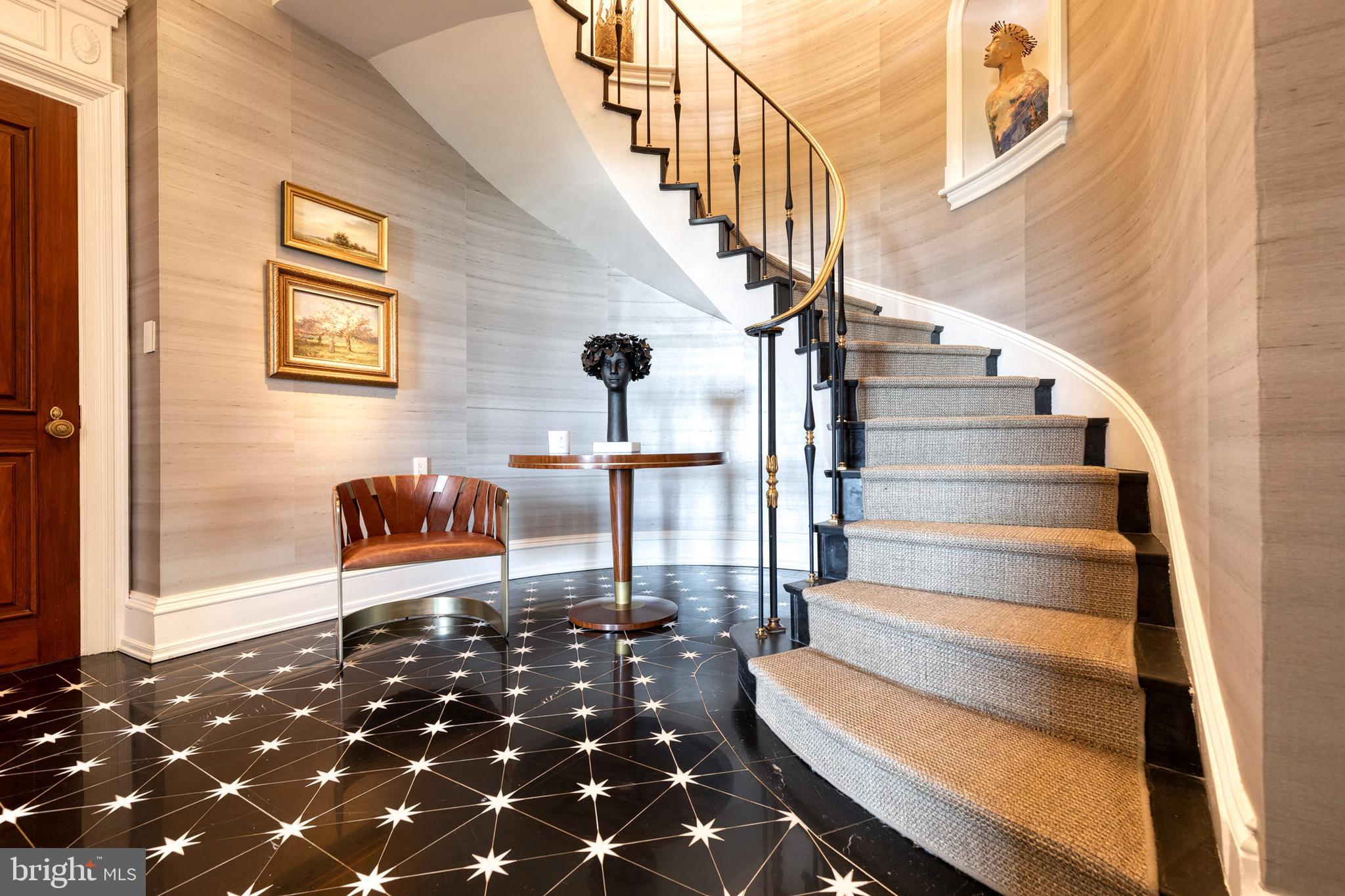 TUSCANY-CANTERBURY - Residential