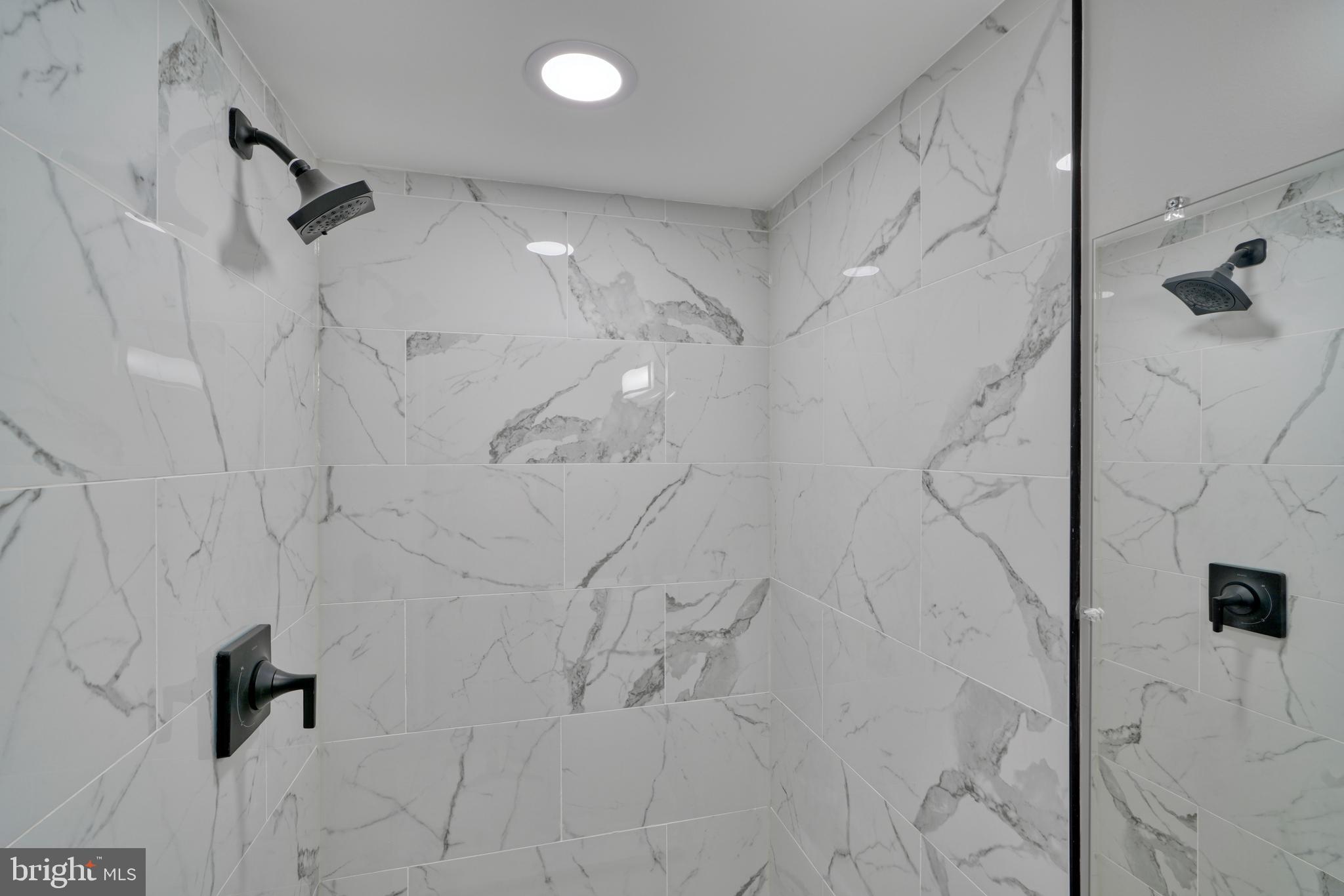 ROGNEL HEIGHTS - Residential